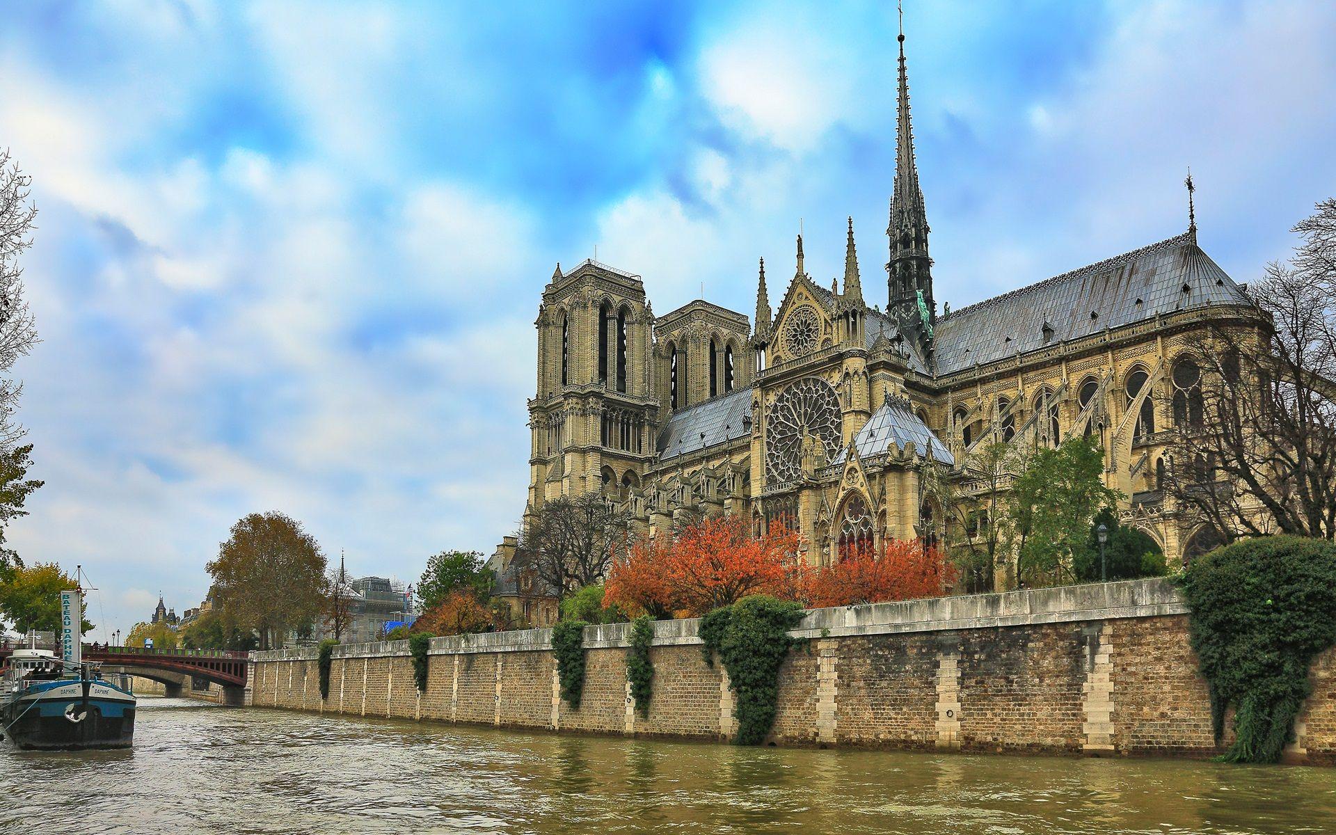 1920x1200 Wallpaper Notre Dame Cathedral, river, blue sky, trees, France