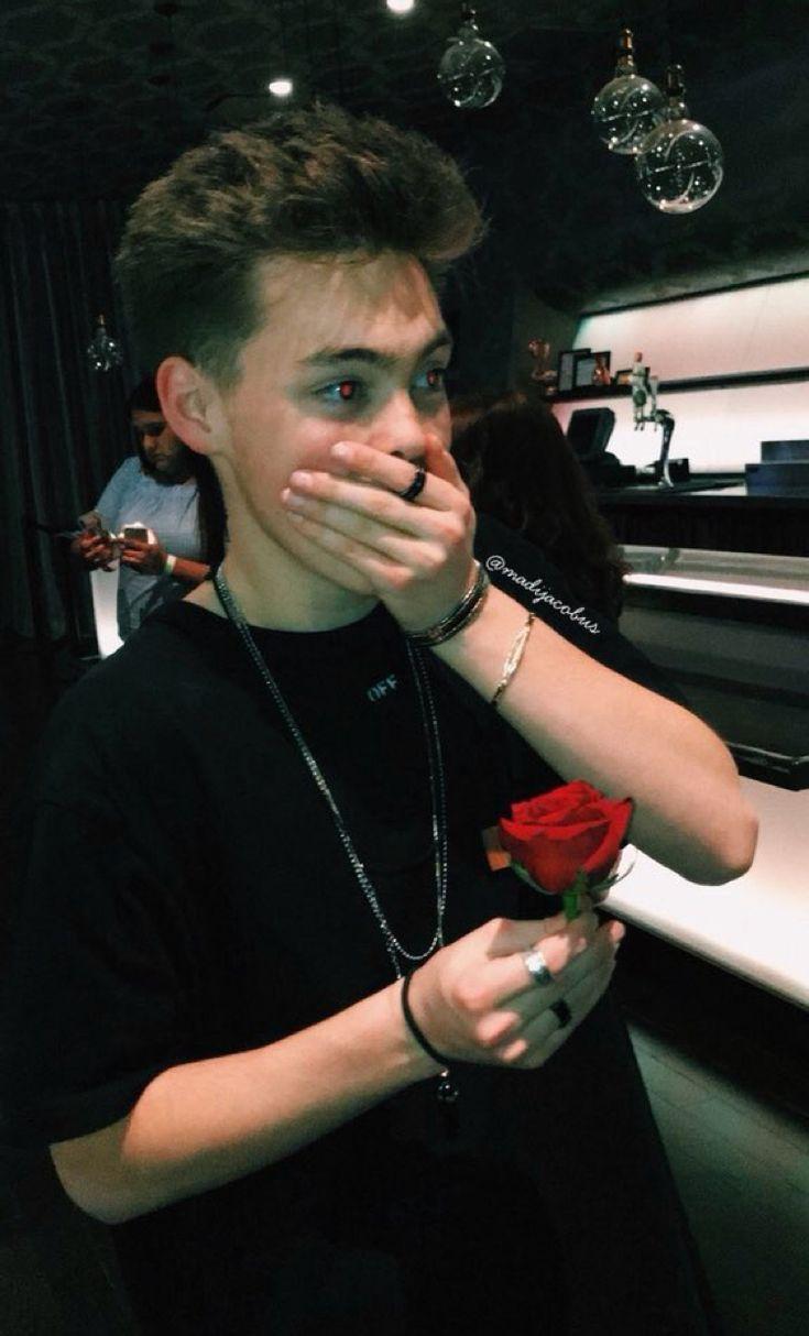 735x1214 surprised zach herron Blank Template