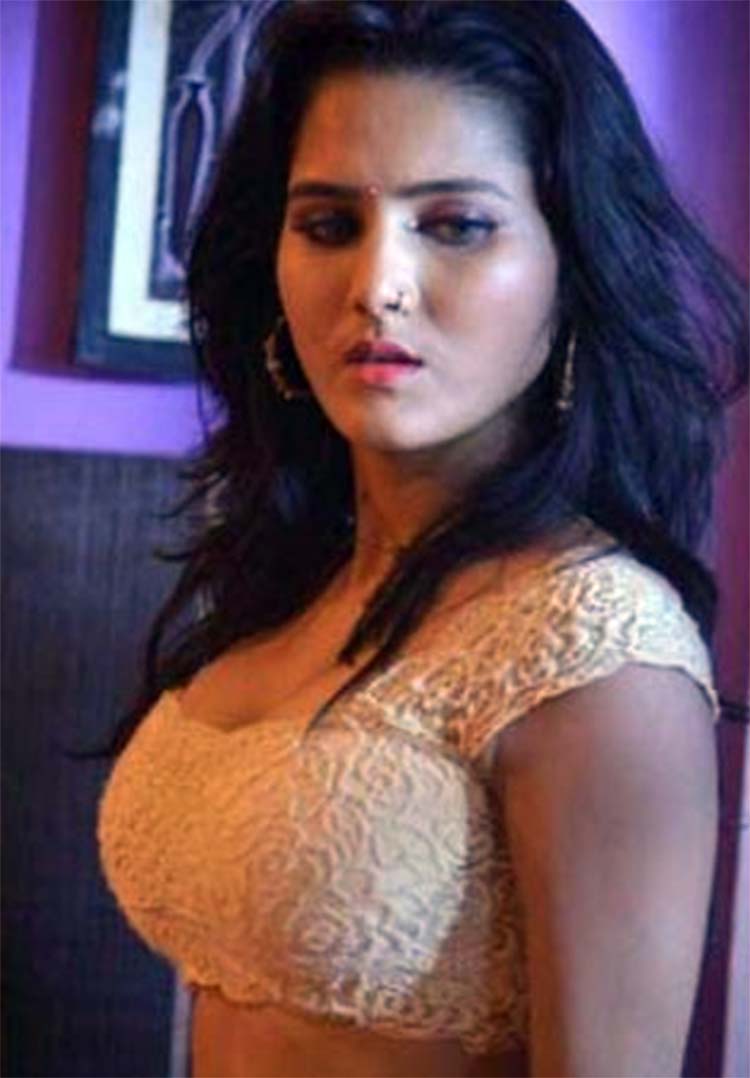750x1078 In Pics: Meet Bhojpuri Sunny Leone Pallavi Singh