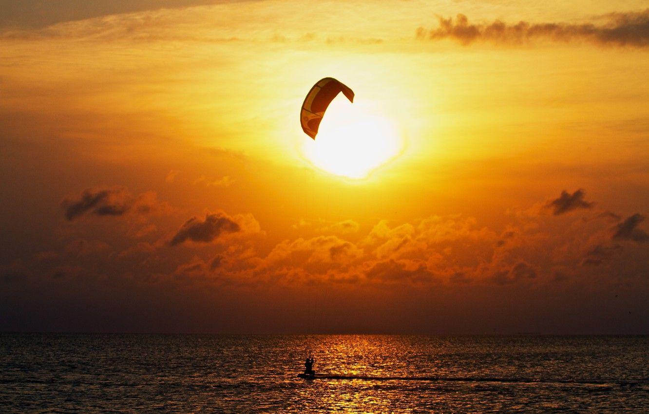 1332x850 Wallpaper sea, the sun, clouds, sunset, reflection, horizon