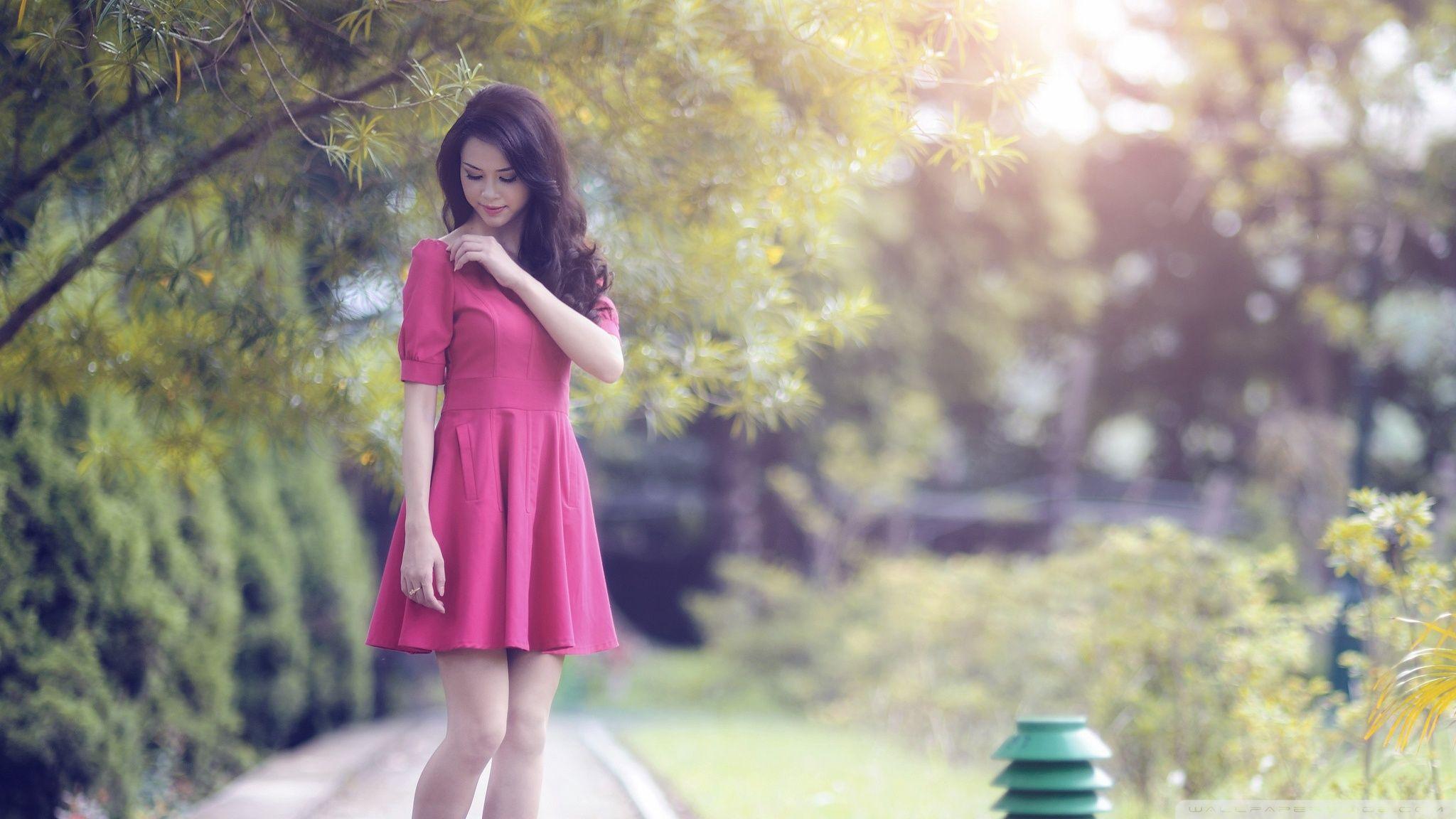 2048x1152 Girl Ultra HD Desktop Background Wallpaper for 4K UHD TV