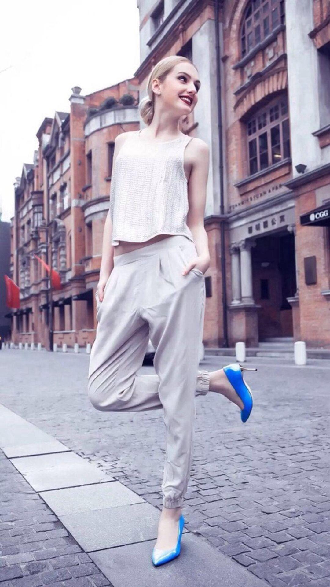 Street Fashion Wallpapers - Top Free Street Fashion Backgrounds