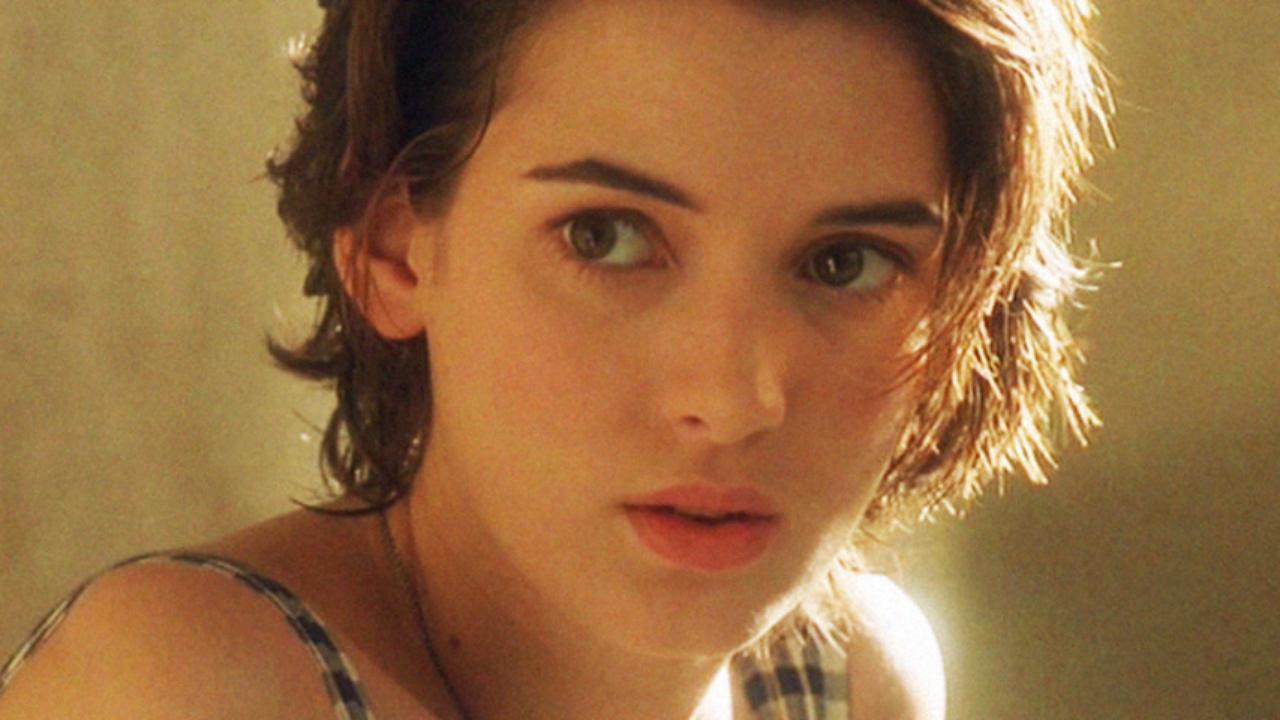1280x720 Beautiful Winona Ryder wallpaperx720