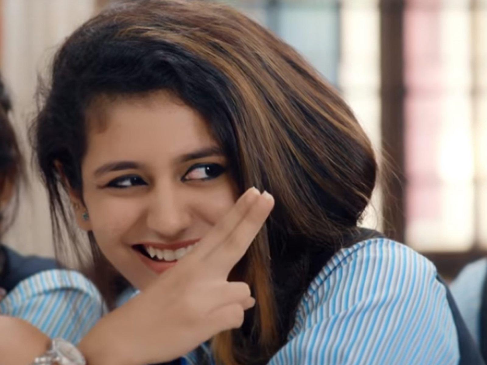 1600x1200 Malayalam Actress Priya Prakash Wallpaper Parkash