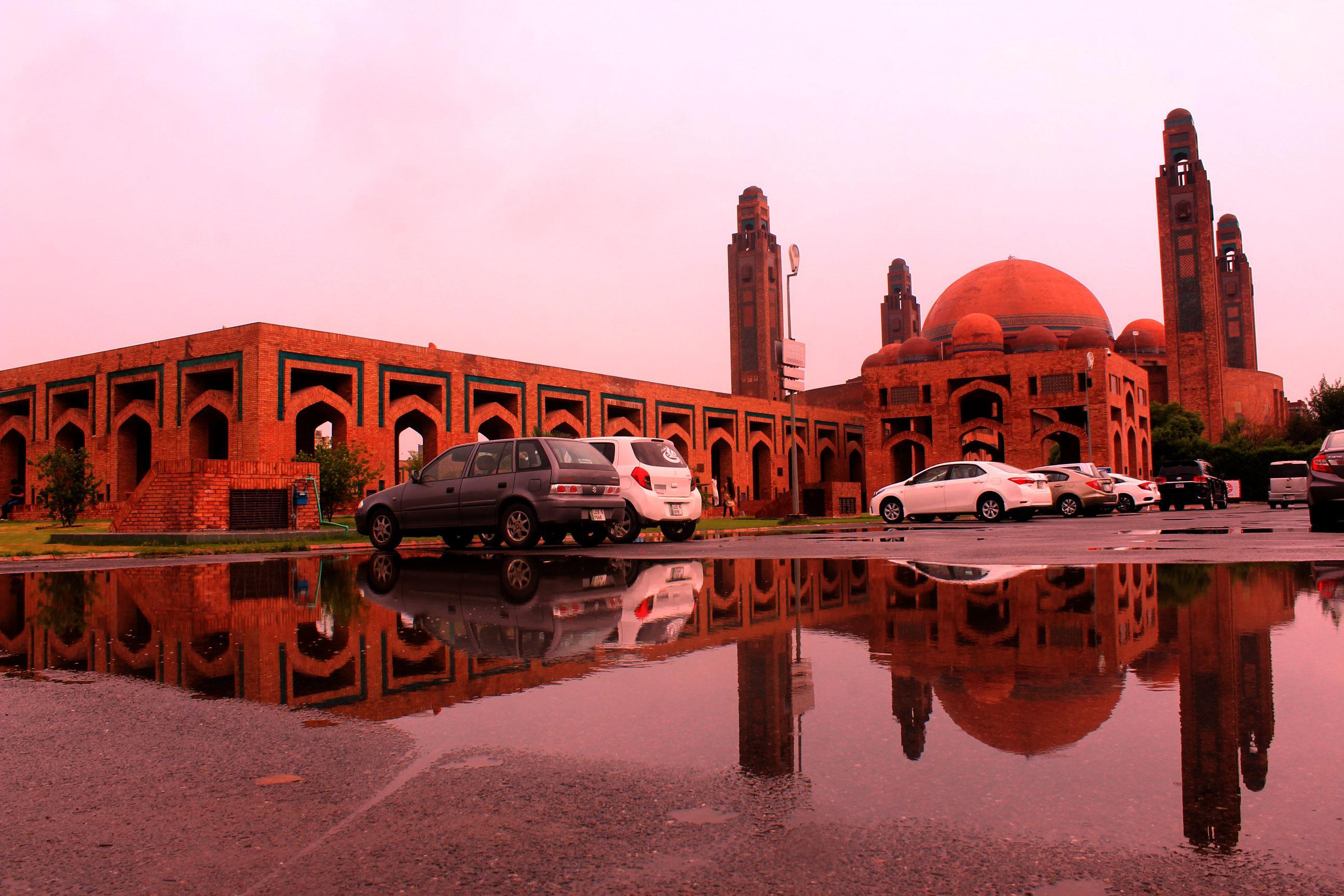 Lahore Wallpapers - Top Free Lahore Backgrounds - WallpaperAccess