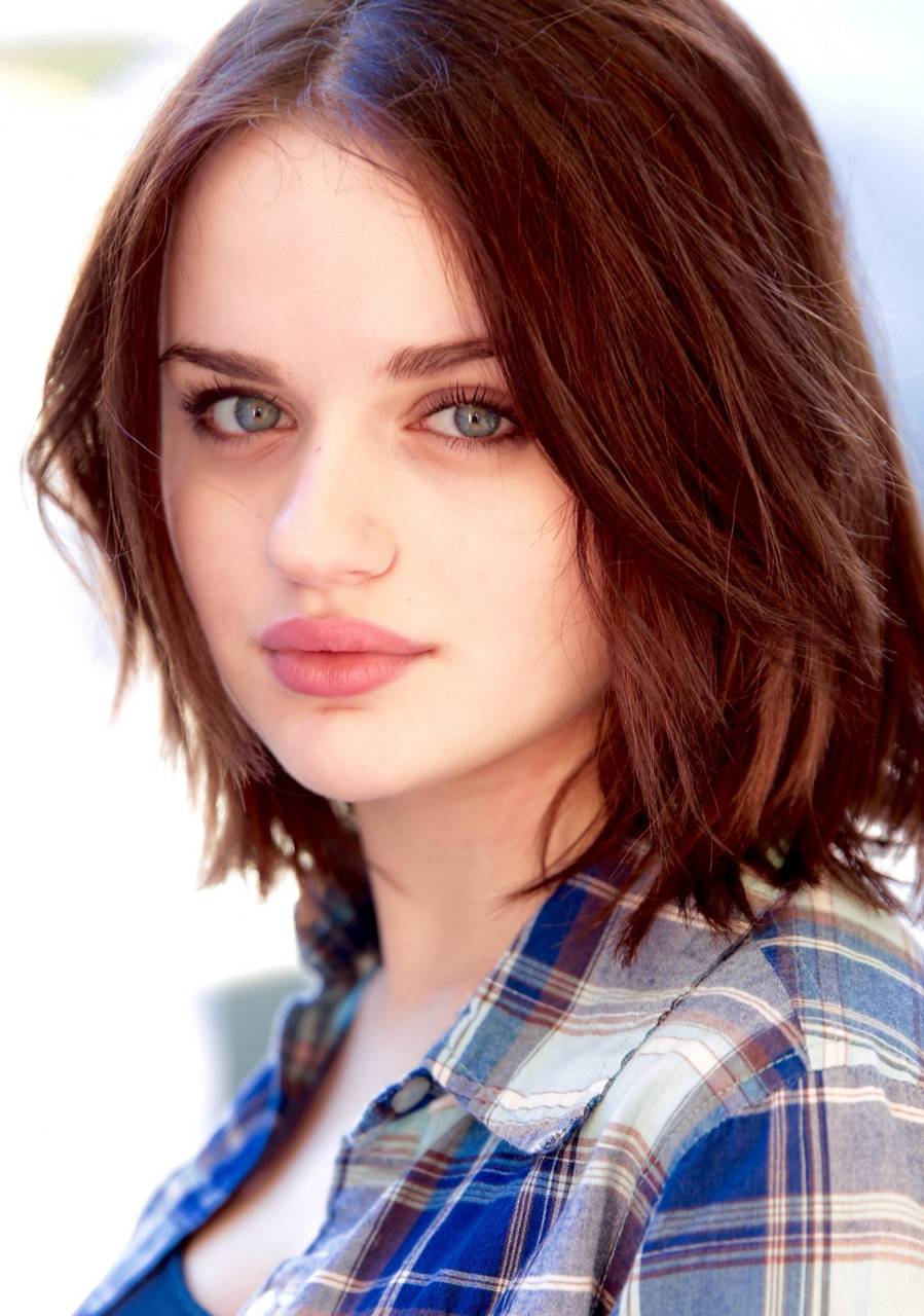 899x1280 Joey king wallpaper