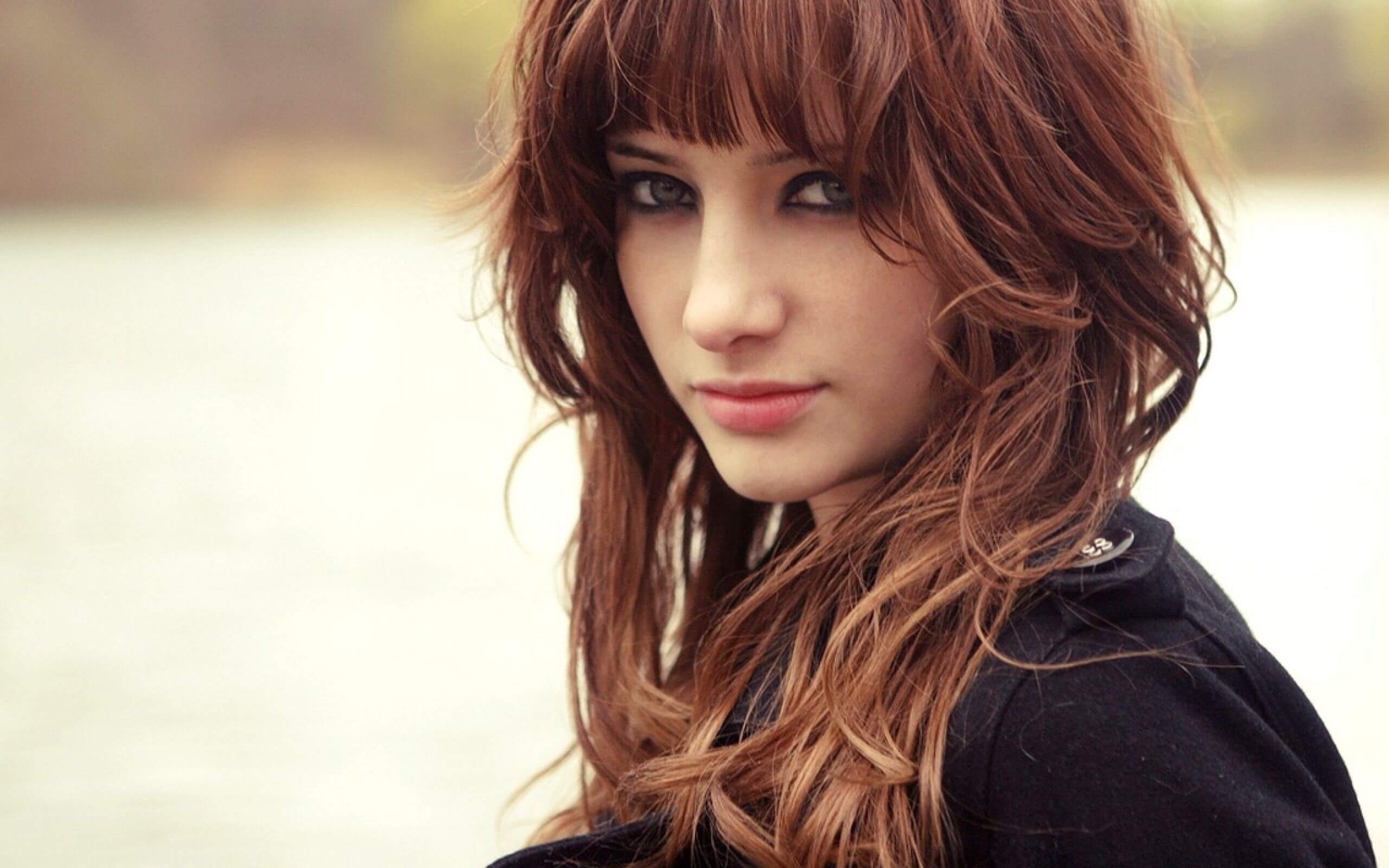 2560x1600 Download Cute Girls HD Wallpaper in ZIP File