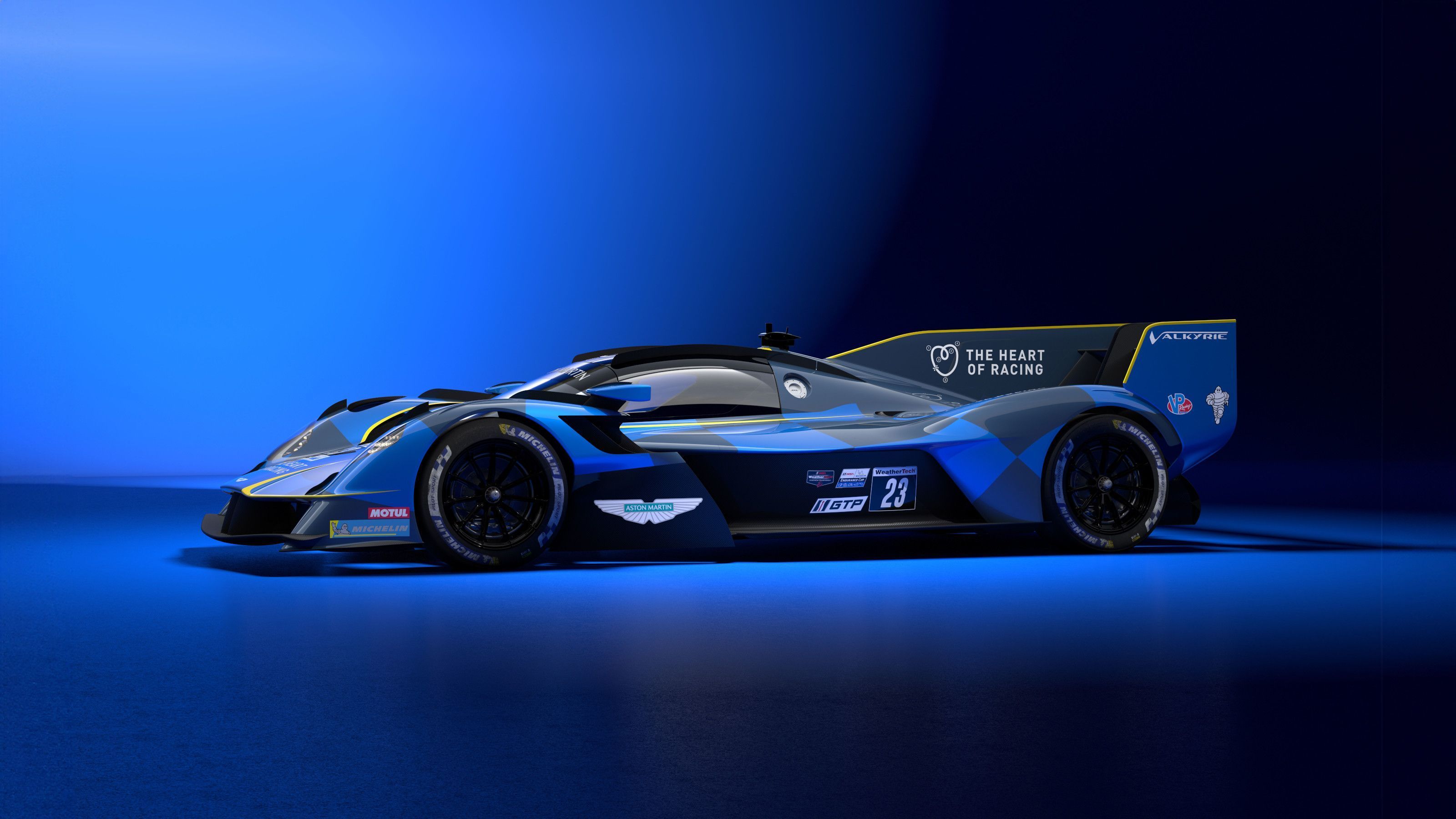 3200x1800 Aston Martin reveals racing variant of Valkyrie hypercar