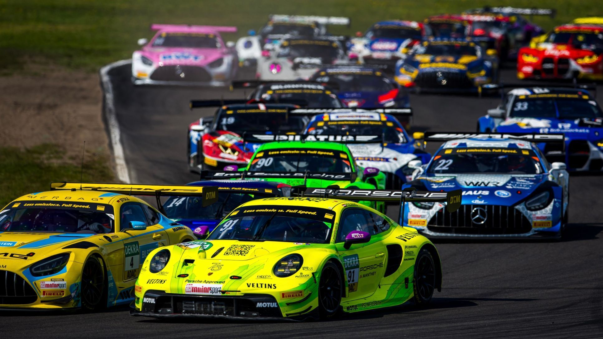 1935x1089 Porsche and Manthey EMA defend their lead in the manufacturers' and team classifications