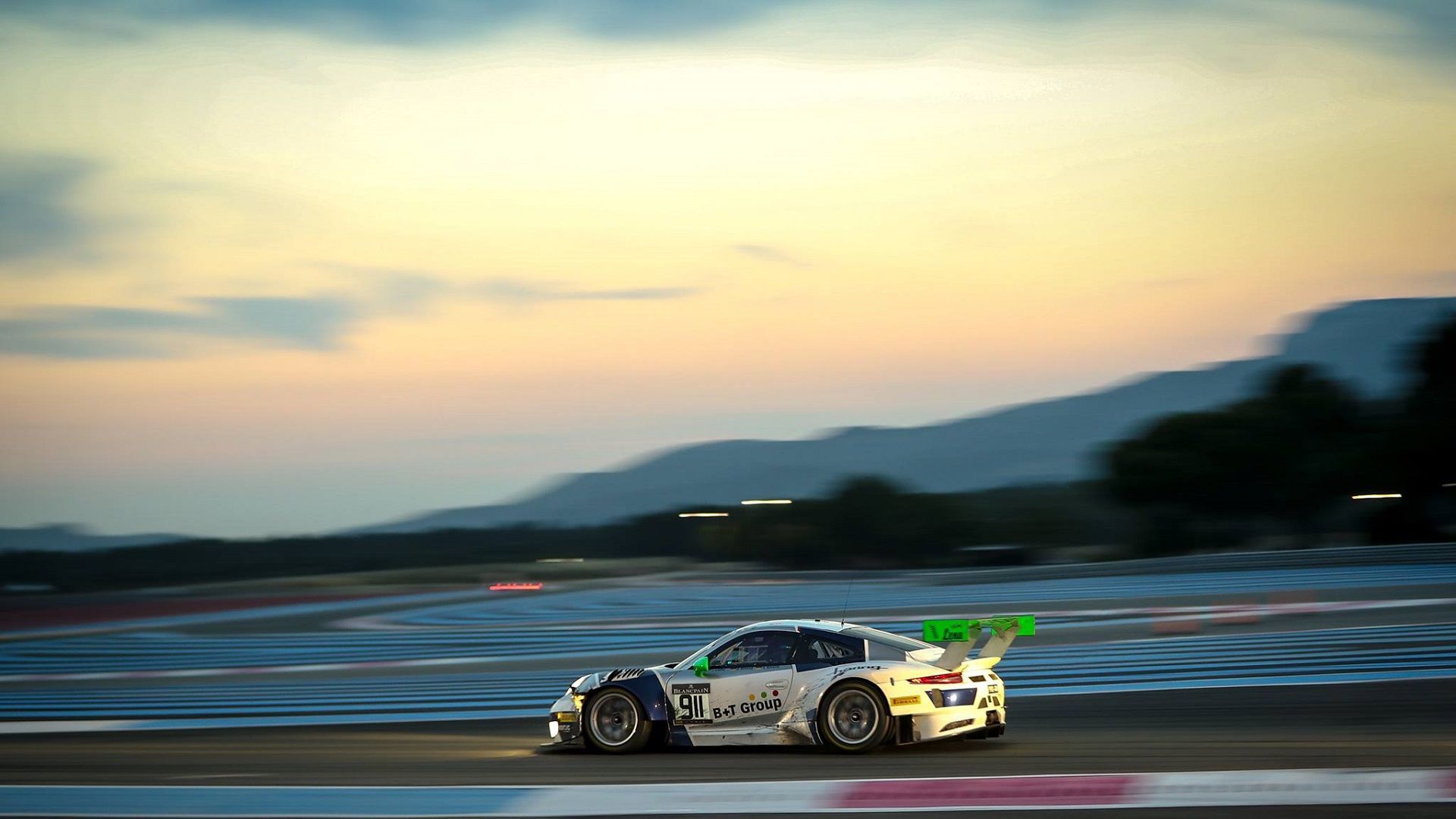 1920x1080 Porsche Teams Prepare For 24 Hour Endurance Race In Belgium