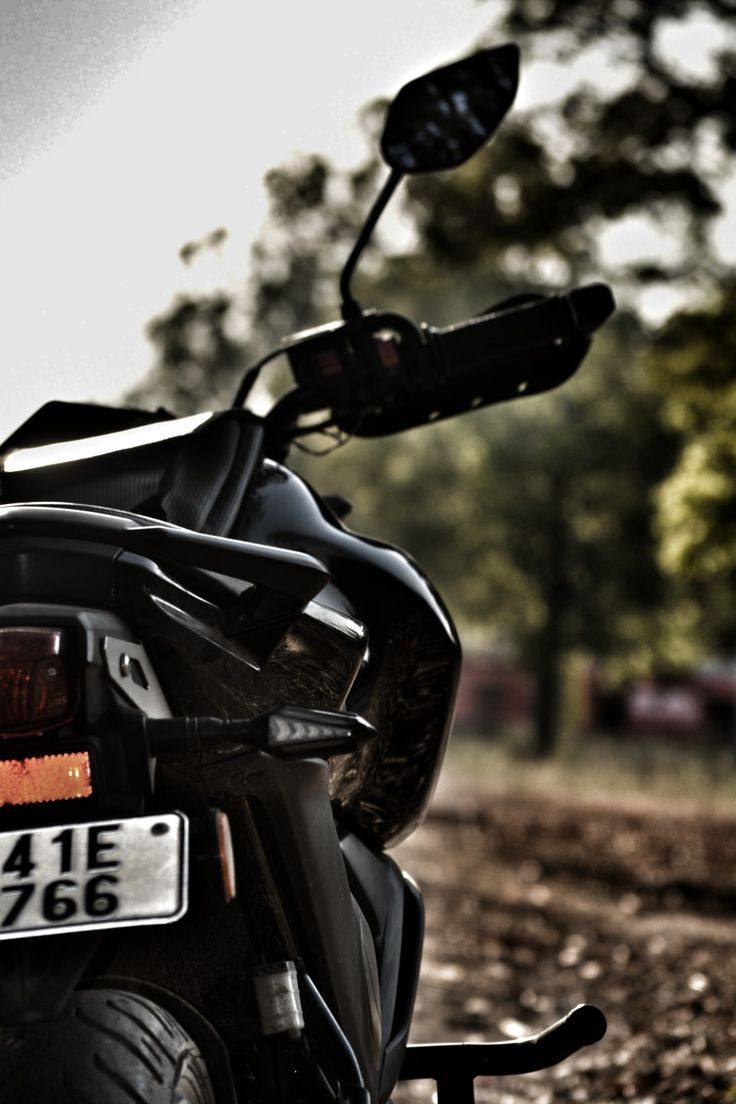 736x1104 Yamaha F Z V3 Wallpaper