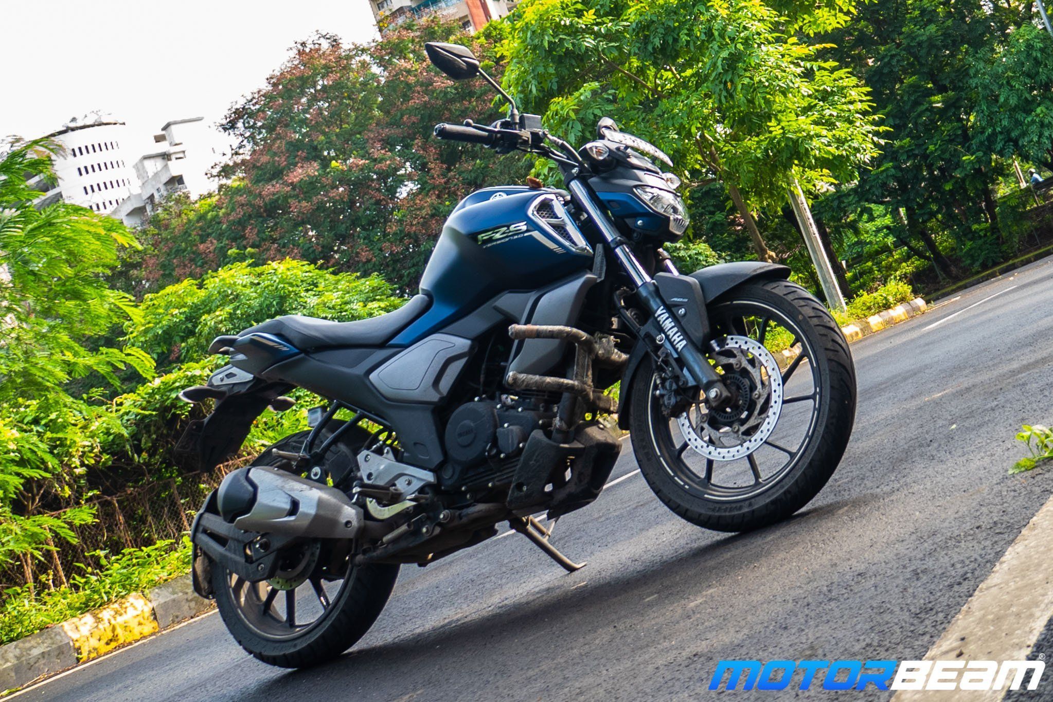 2047x1365 Yamaha FZ S V3 BS VI Wallpaper