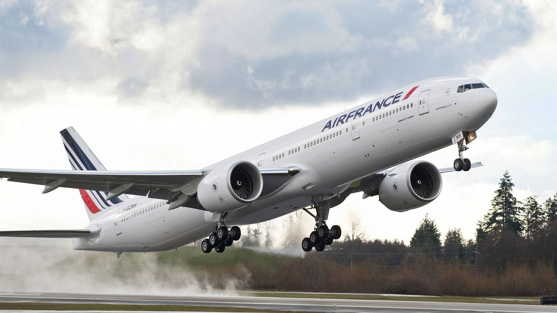1920x1080 Airplane Take off Desktop Wallpaper 07510