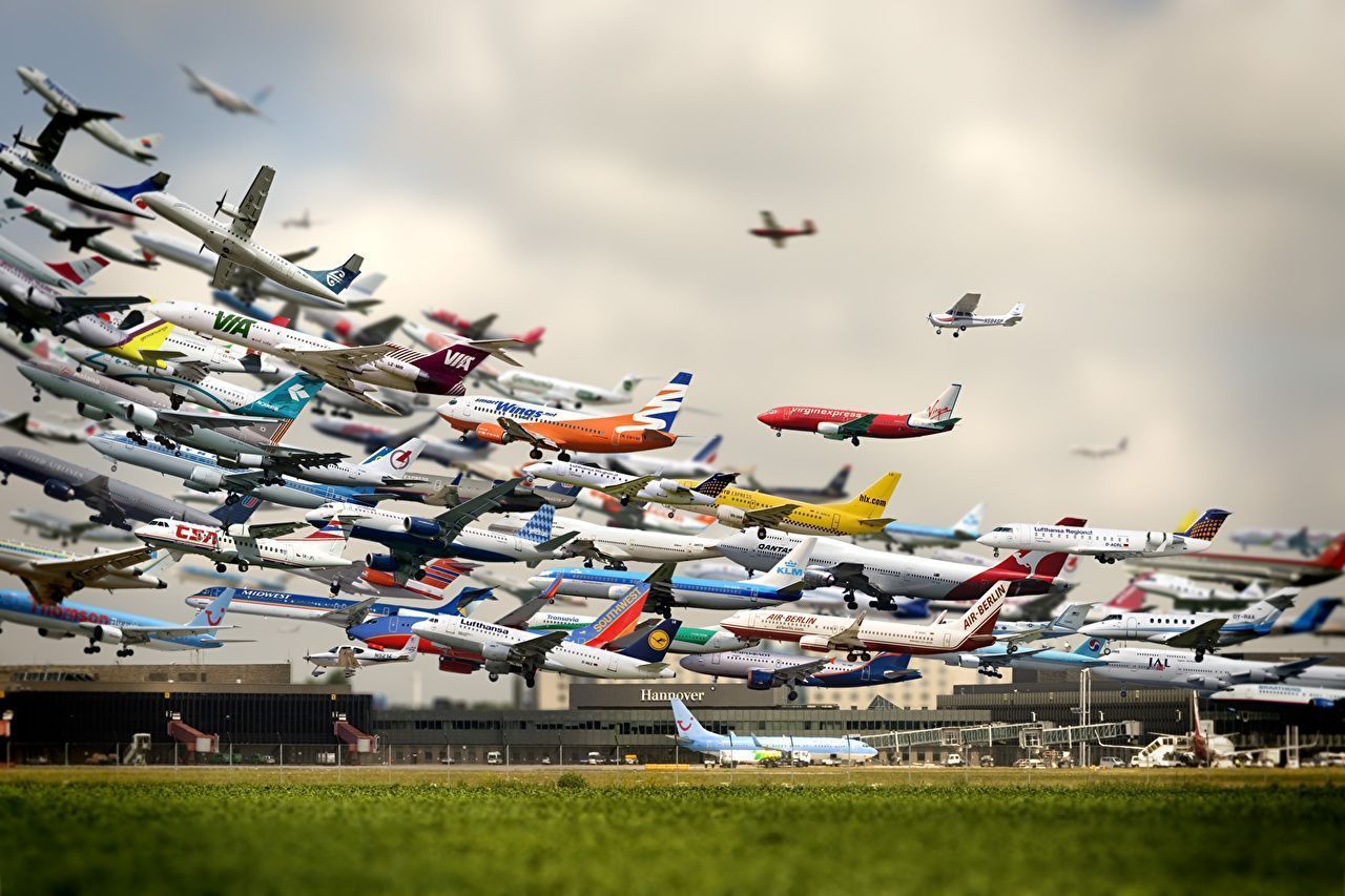 1280x853 Desktop Wallpaper Airplane takes off Many Aviation