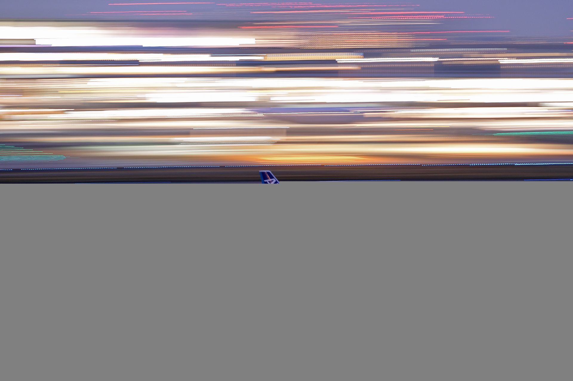 1920x1278 Wallpaper speed, airport, the plane, Airbus for mobile and desktop, section авиация, resolution 1920x1278
