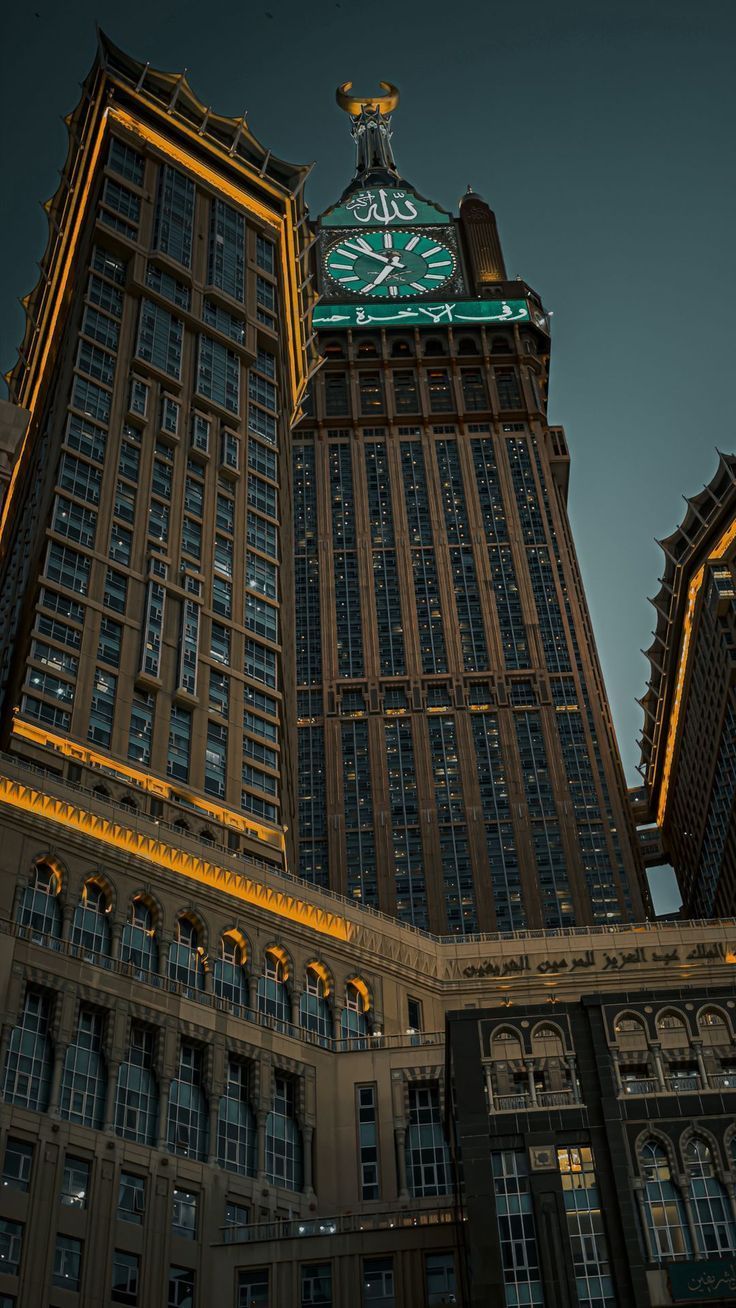 736x1308 Wallpaper Abraj Al Bayt, Clock, Tower, Building, Architecture, Other 4K By Badr Alzahrani. Download Wallpaper Abraj Al Bayt, Clock, Tower, Building, Architecture For Free