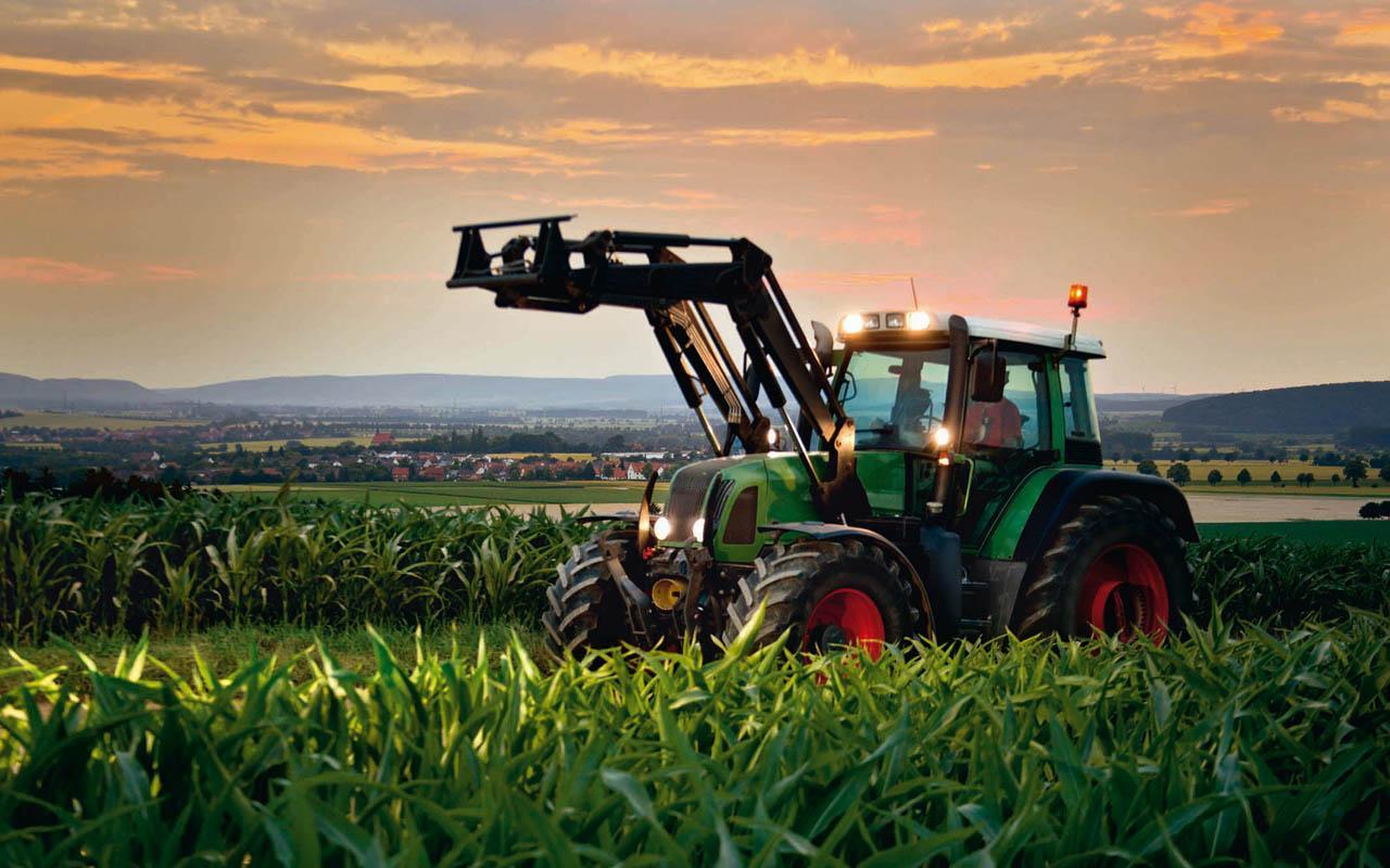 1280x800 Farm Tractor Wallpaper