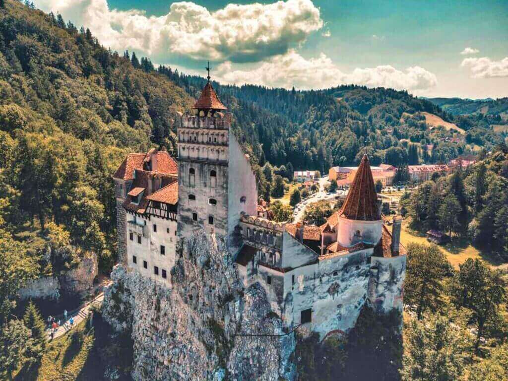 1024x768 Dracula's Domain: Discover Bran Castle, Romania