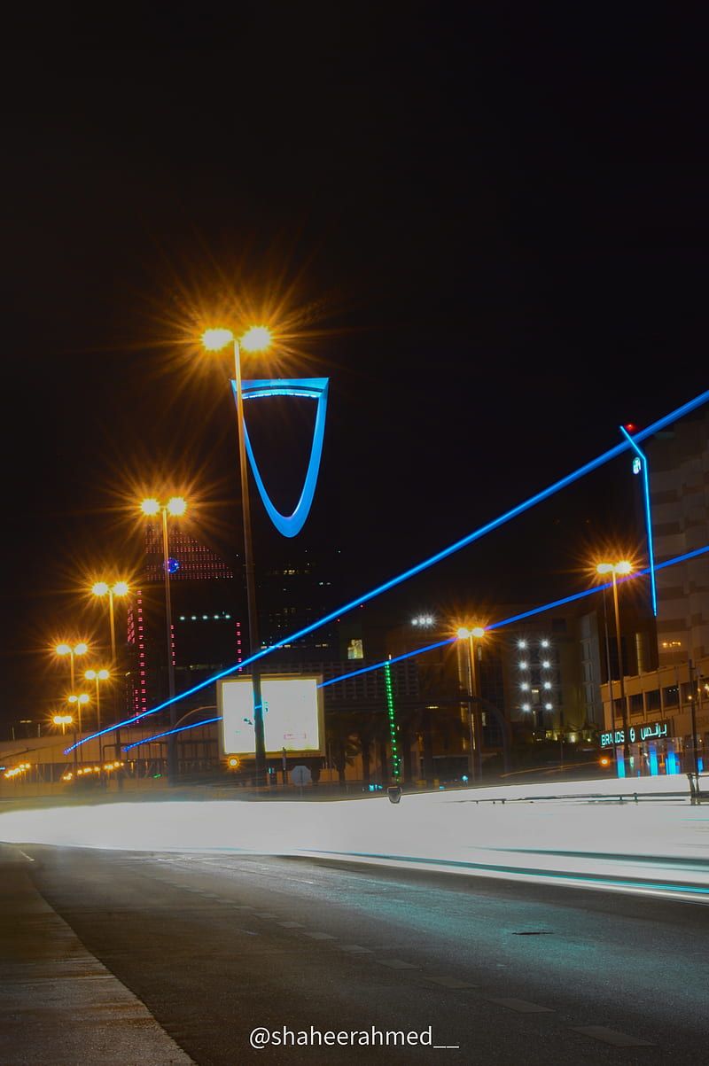800x1203 Kingdom Tower, kingdom tower, light trails, long exposure, olaya street, grapher, HD phone wallpaper