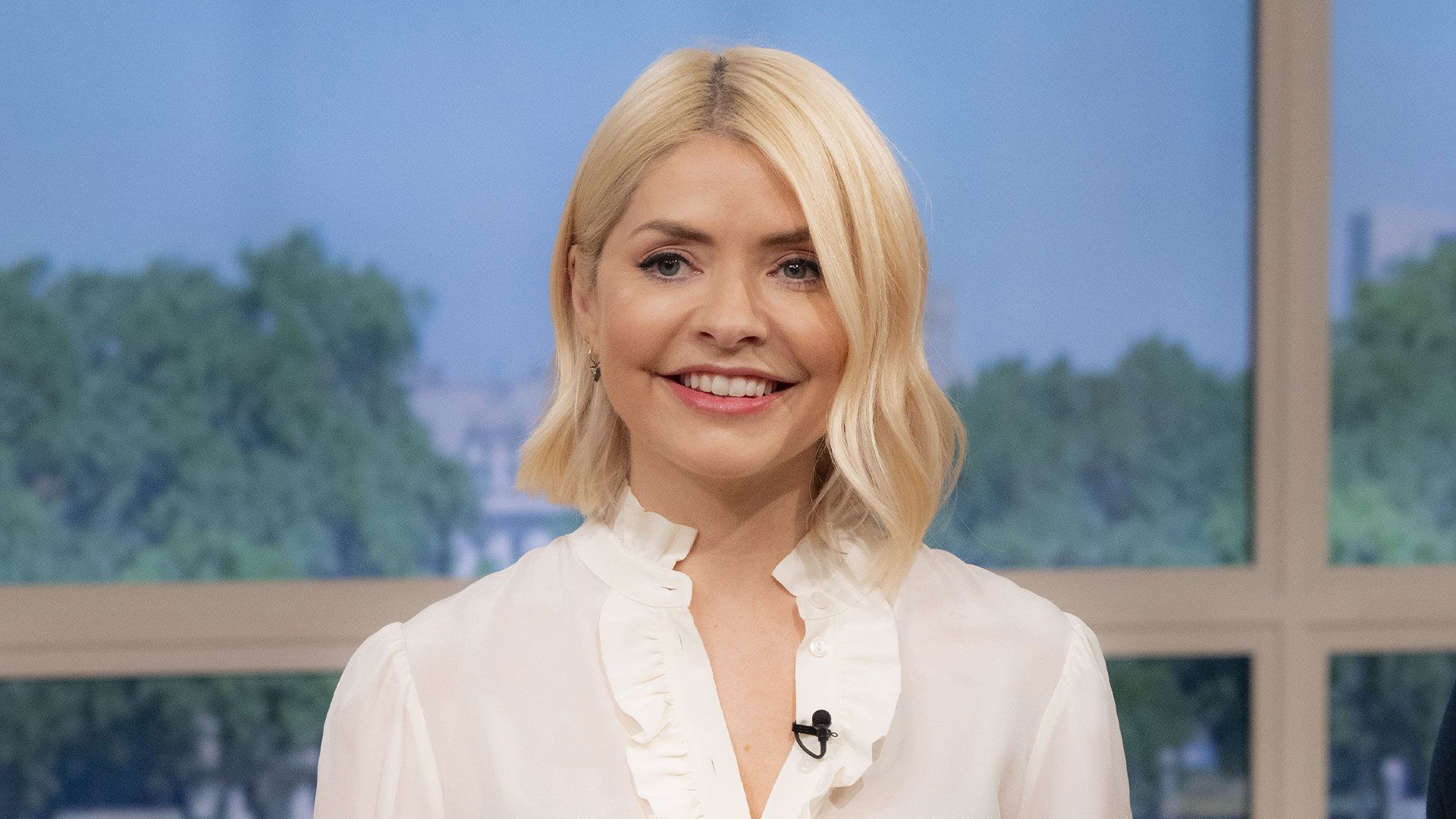 1920x1080 A statement from Holly Willoughby