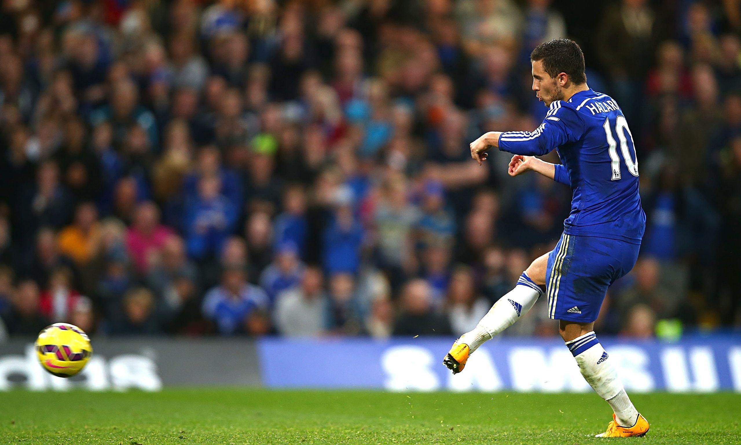2560x1536 Men Background, 619817 Eden Hazard Wallpaper,