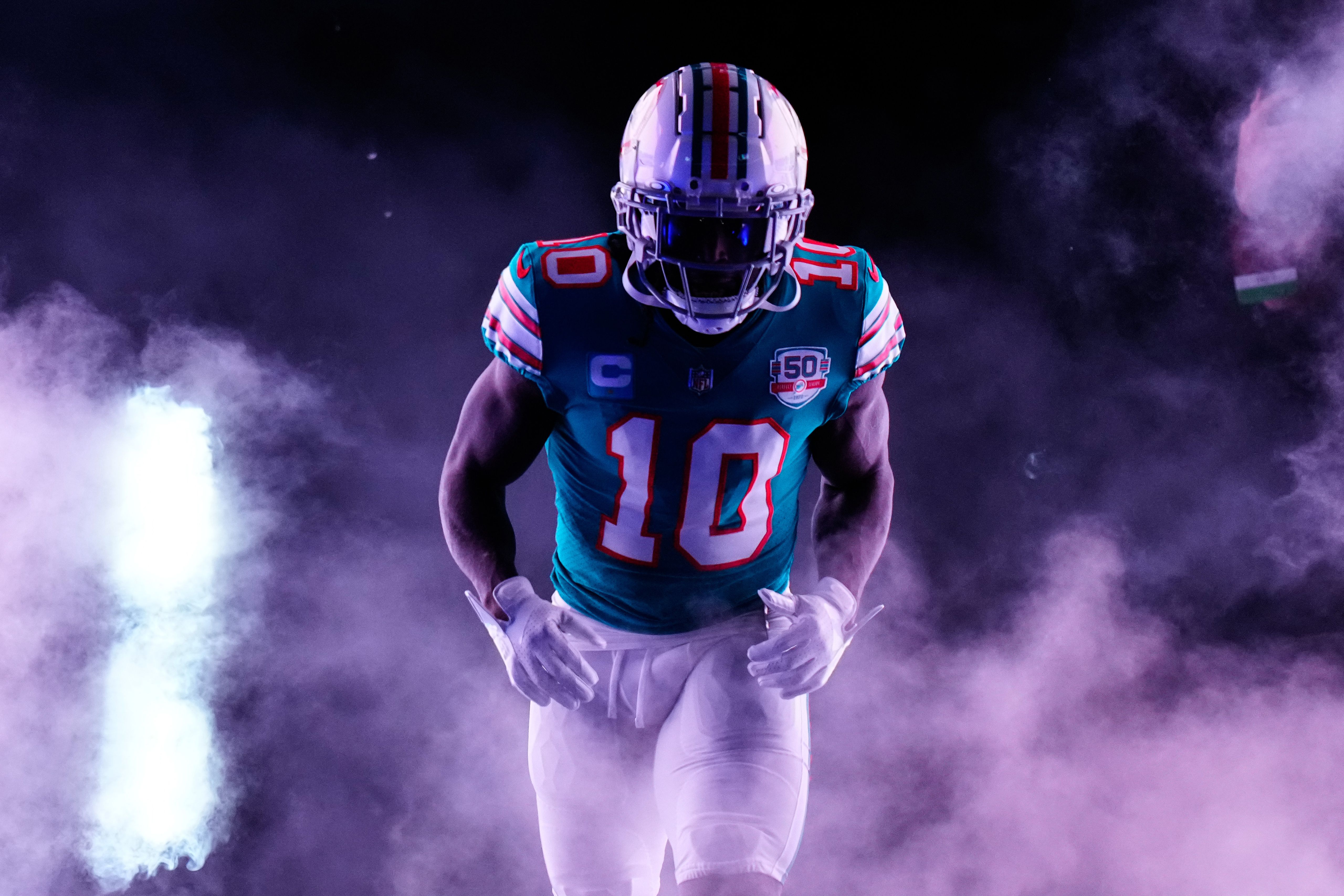 5120x3414 Tyreek Hill Wallpaper 4K, Miami Dolphins