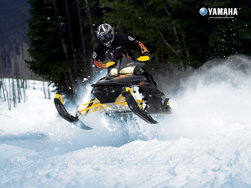 1024x768 Racing, Snowmobile, Polaris