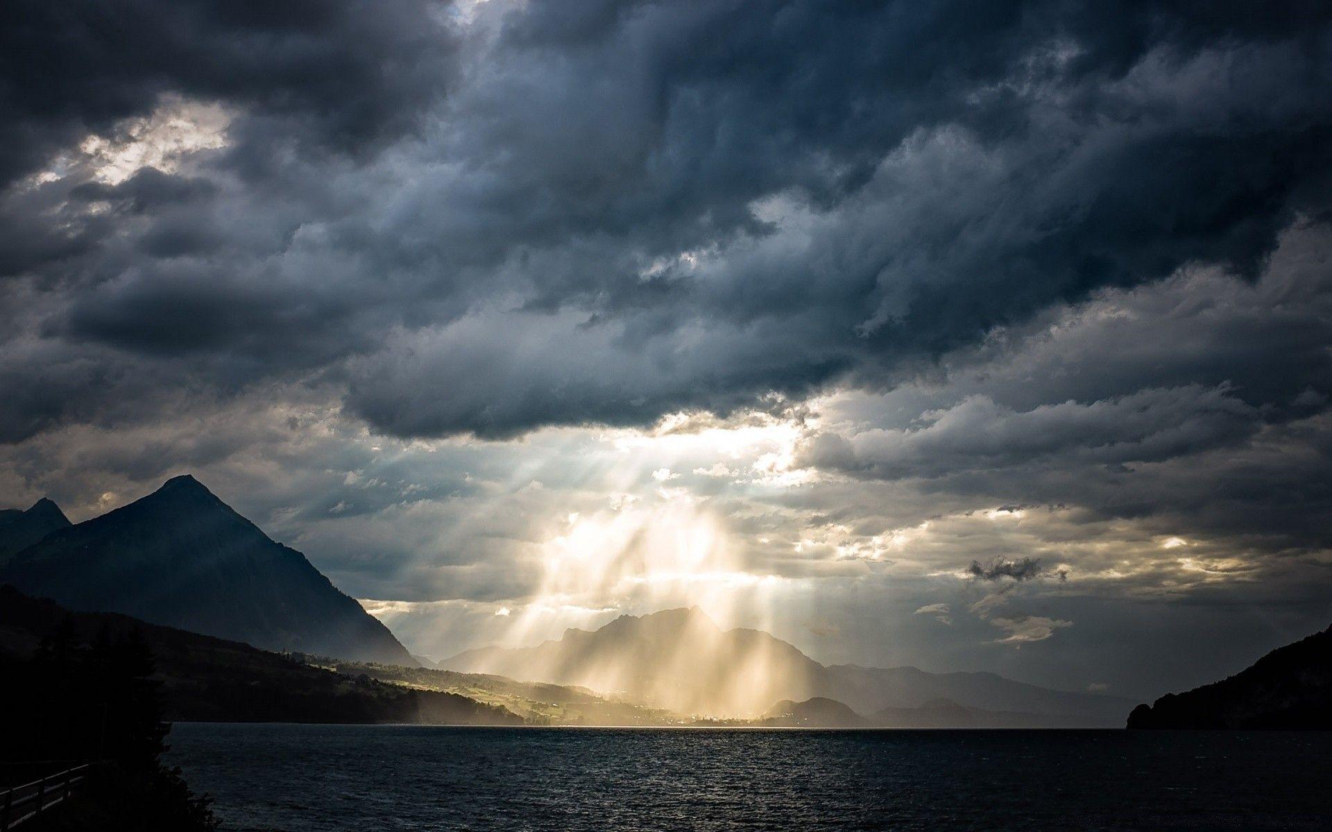 1920x1200 Raining Light in Interlaken