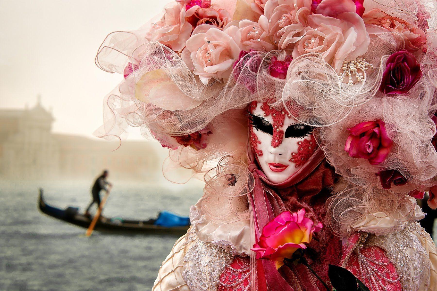 1800x1201 The Venice Carnival. Rosa Salva Hotel