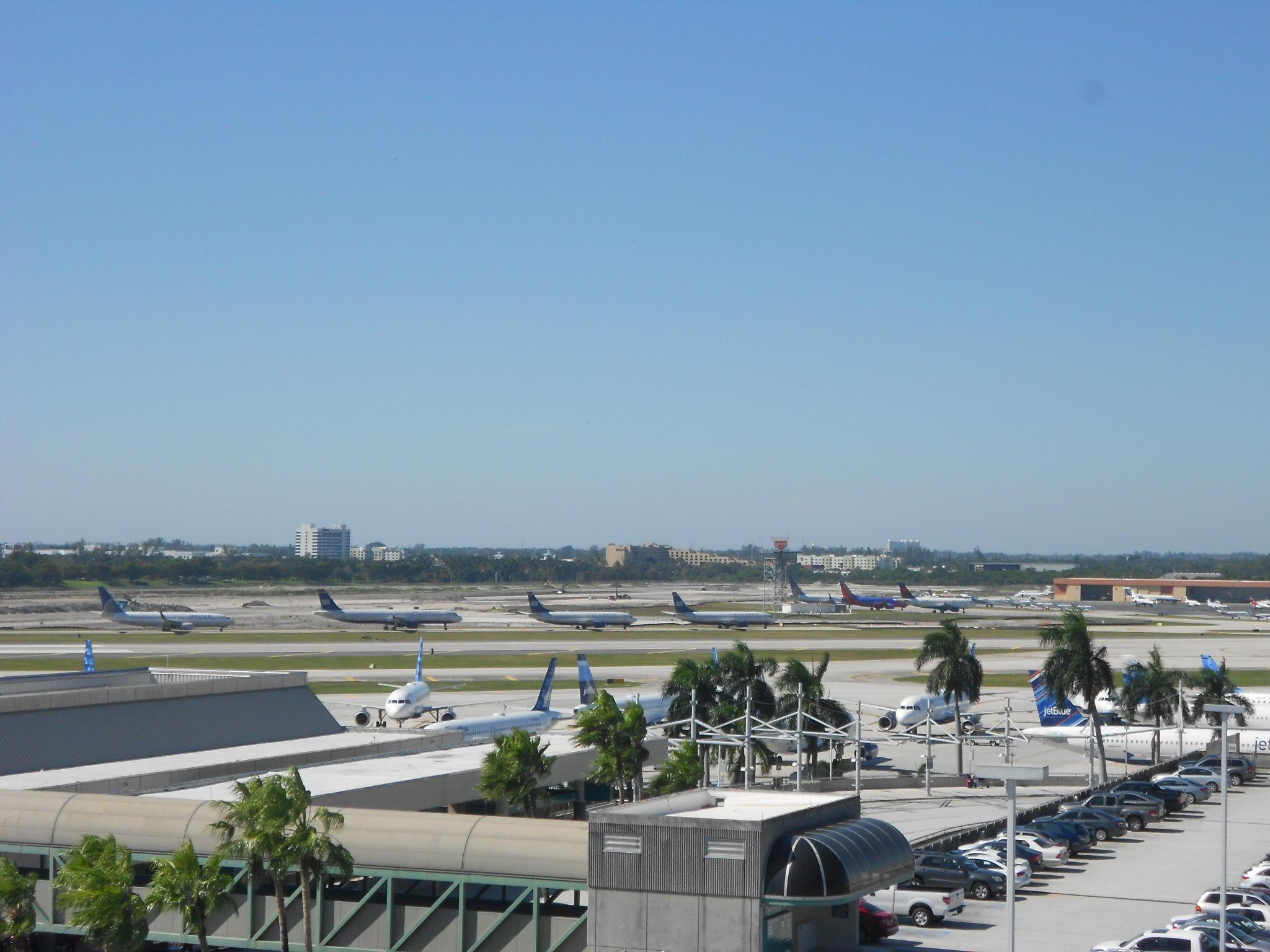 2048x1536 Fort Lauderdale Hollywood International Airport Bridge, HD
