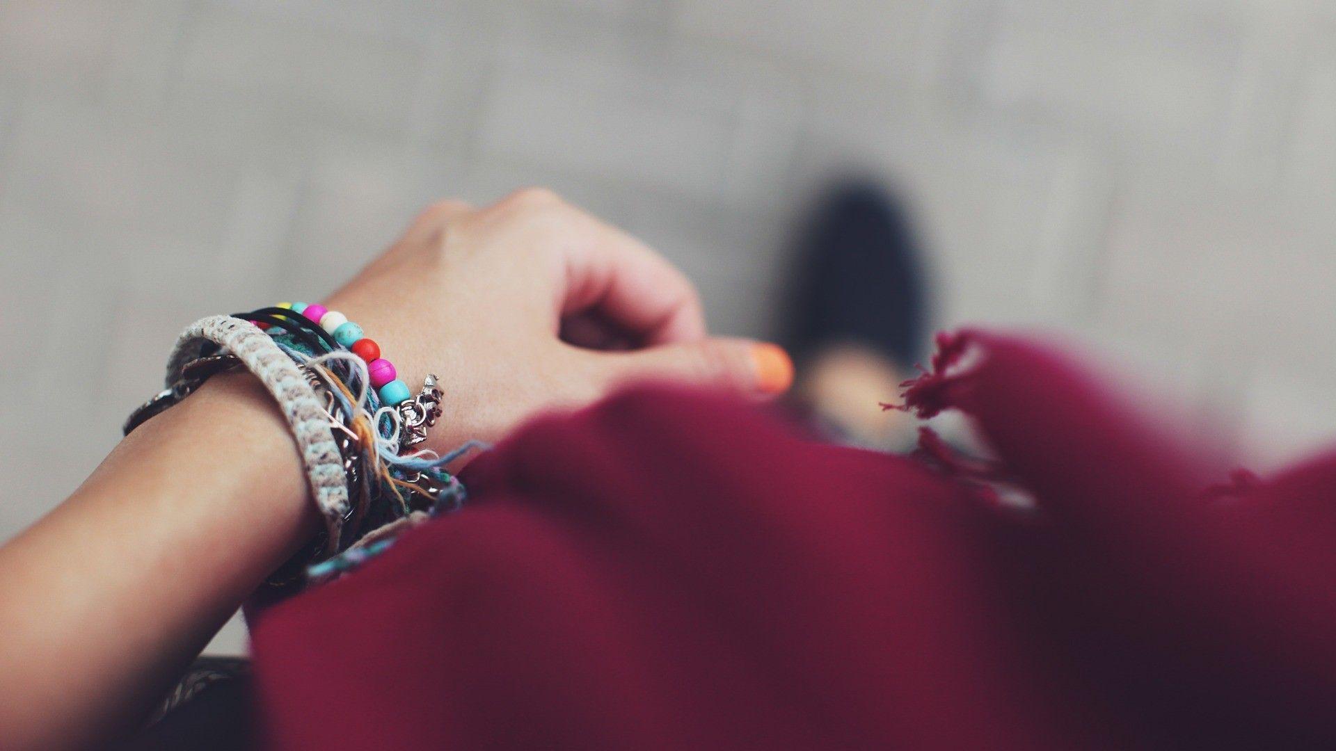 Bracelet Wallpapers - Top Free Bracelet Backgrounds - WallpaperAccess