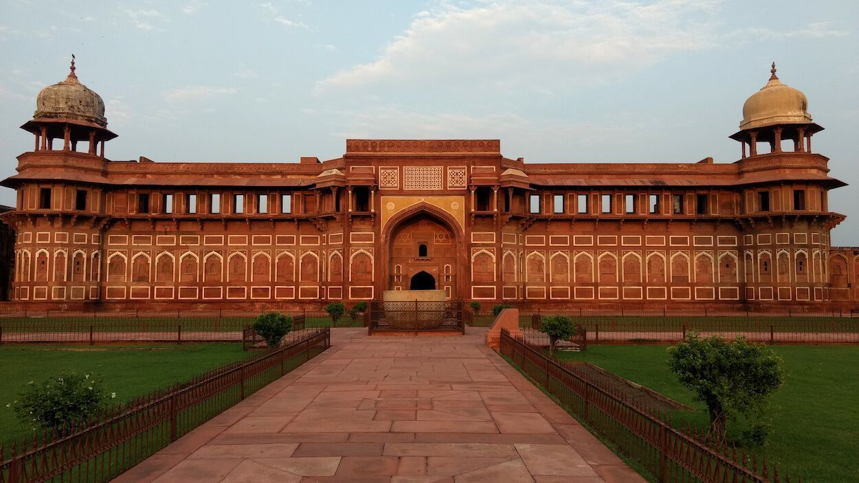 1250x703 Agra Fort: Agra Fort Timings, History, Entry Fees & Information