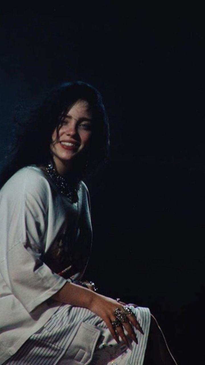 720x1280 Image about billie eilish in wallpaper