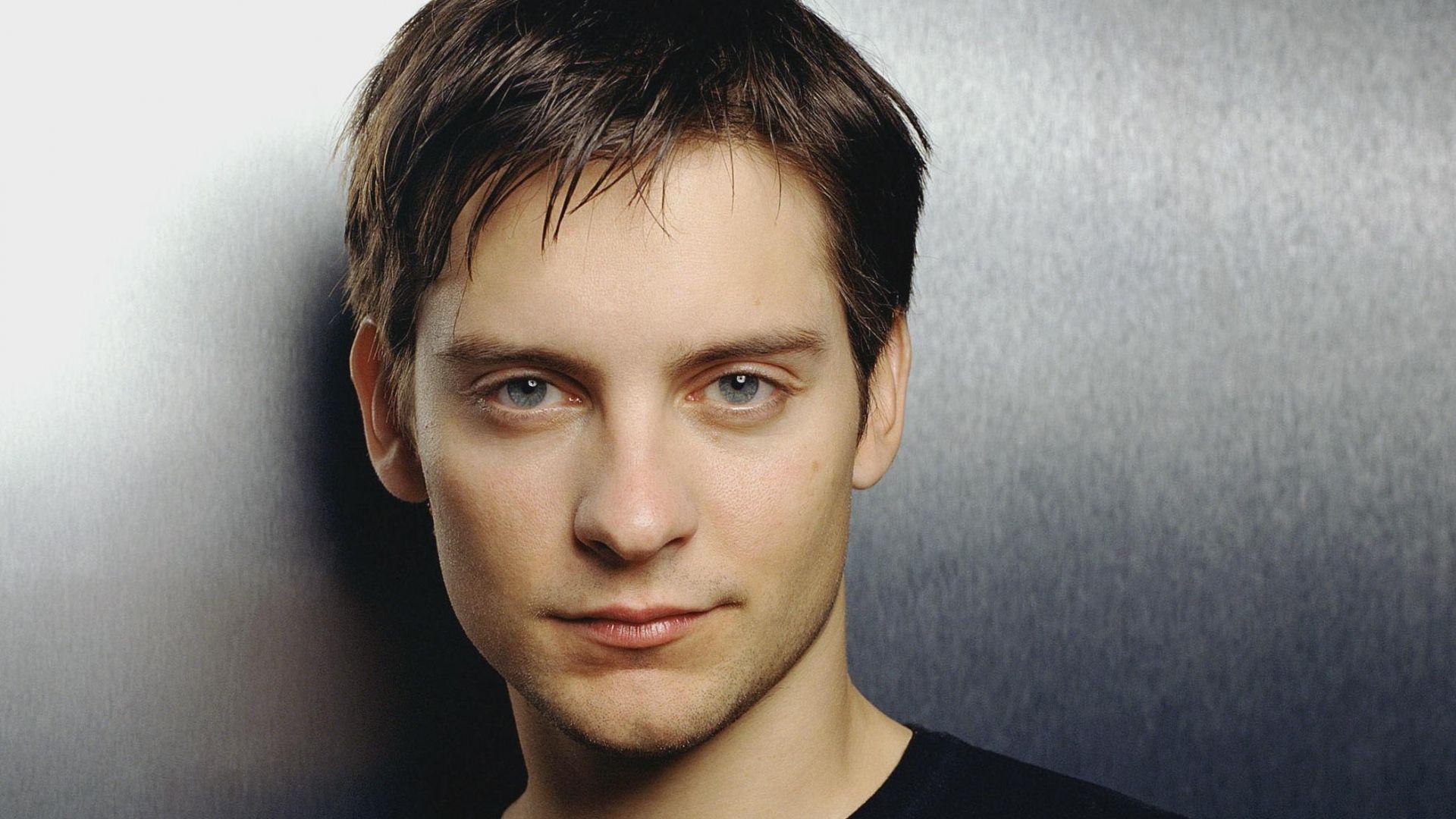 Tobey Maguire Wallpapers Top Free Tobey Maguire Backgrounds Wallpaperaccess