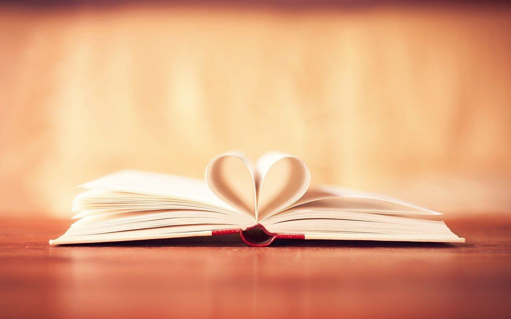 I Love Books Wallpapers  Top Free I Love Books Backgrounds   WallpaperAccess