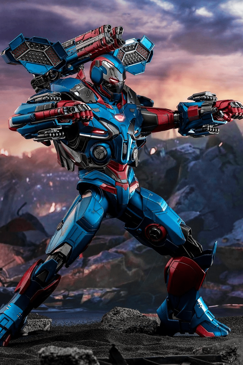 800x1200 Hot Toys Debuts 'Avengers: Endgame' One Man Army Iron Patriot