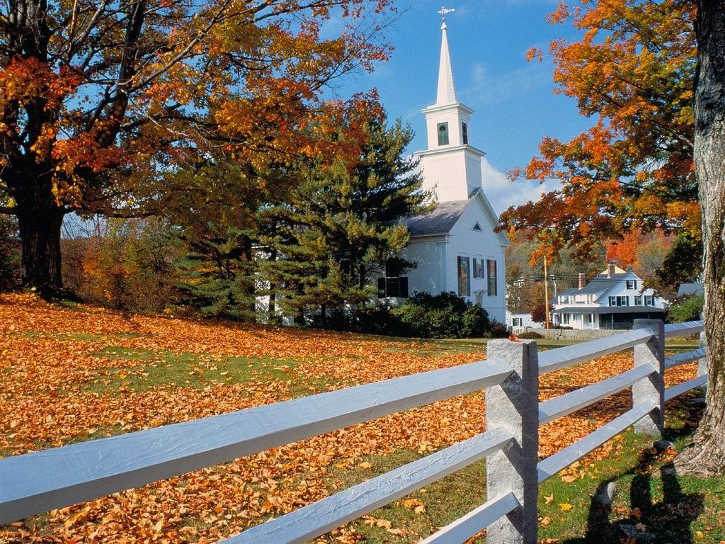 1024x768 New England Fall Wallpaper