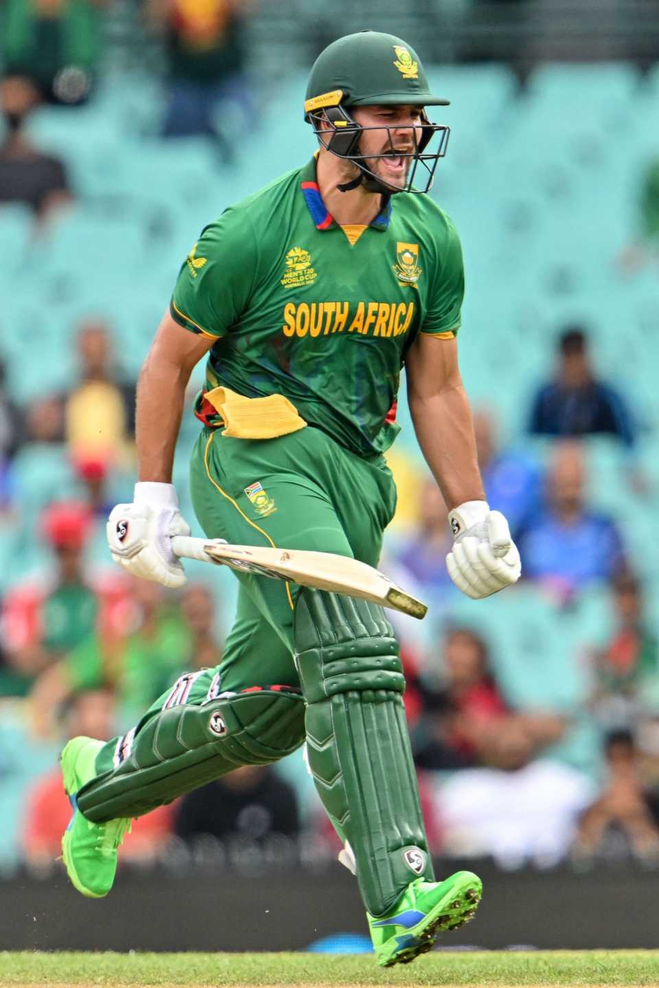 960x1440 Cricket Photo vs SA, 22nd Match, Group 2 Picture
