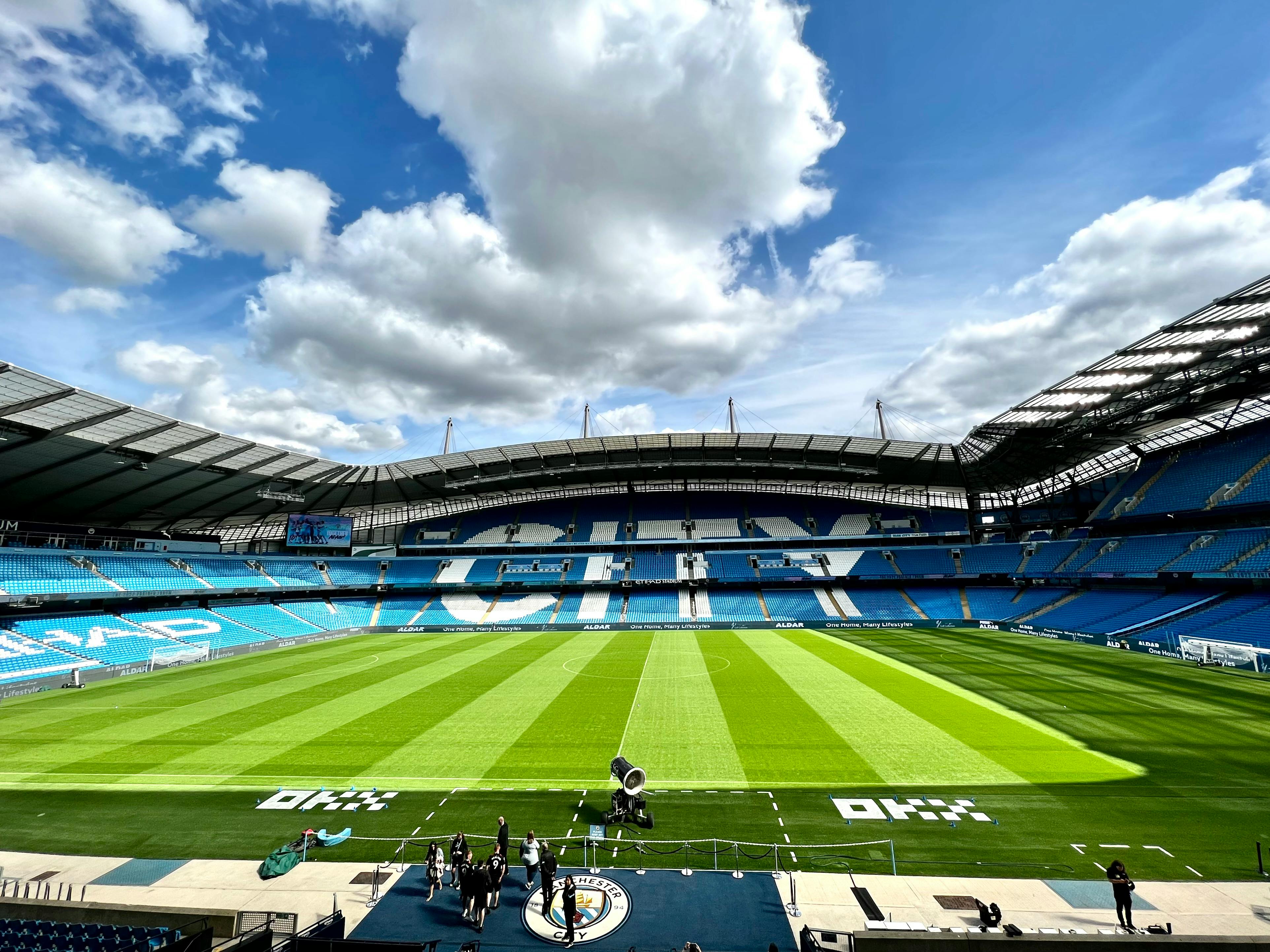 3848x2886 An Empty Etihad Stadium · Free