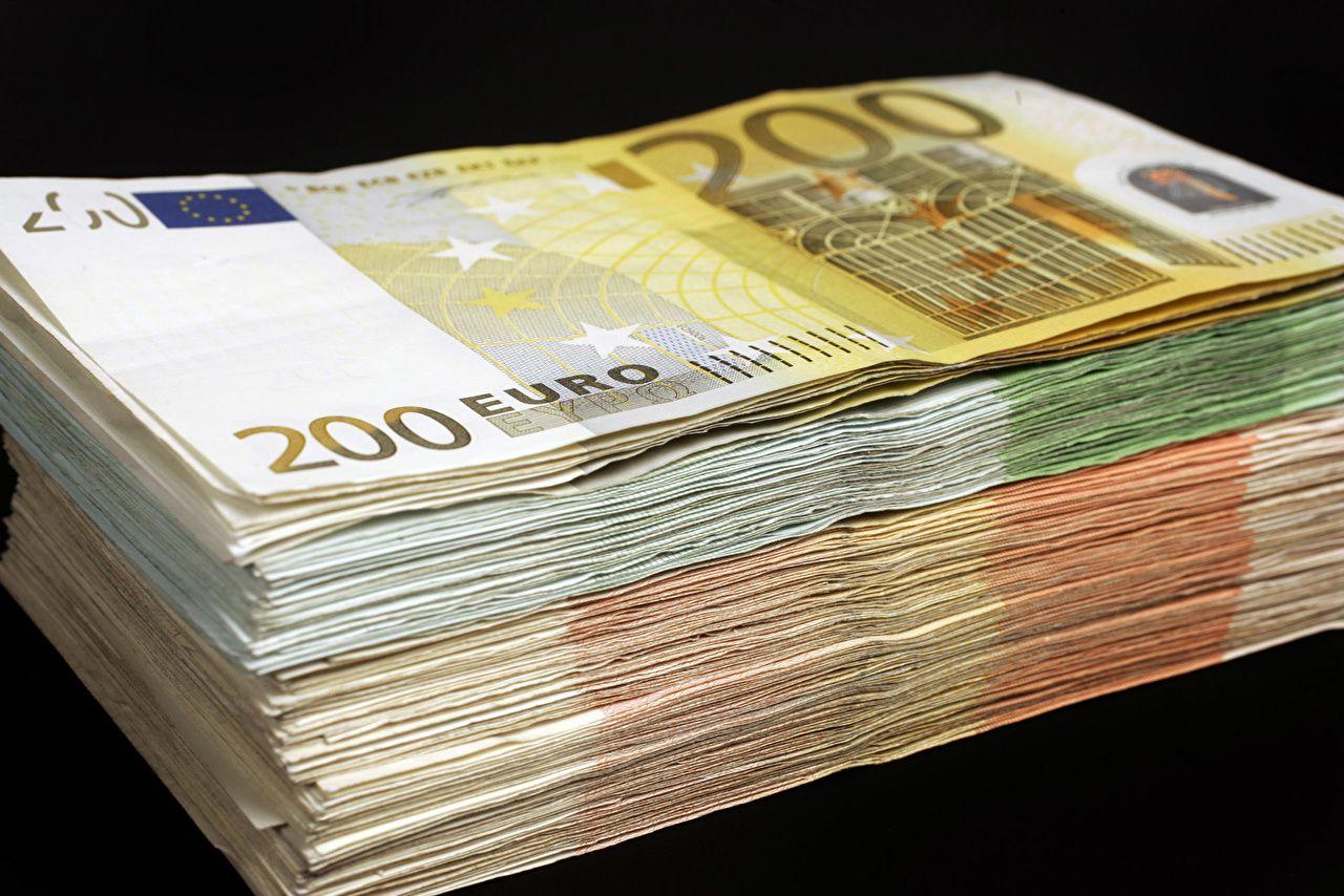 Euro Money Wallpapers Top Free Euro Money Backgrounds WallpaperAccess