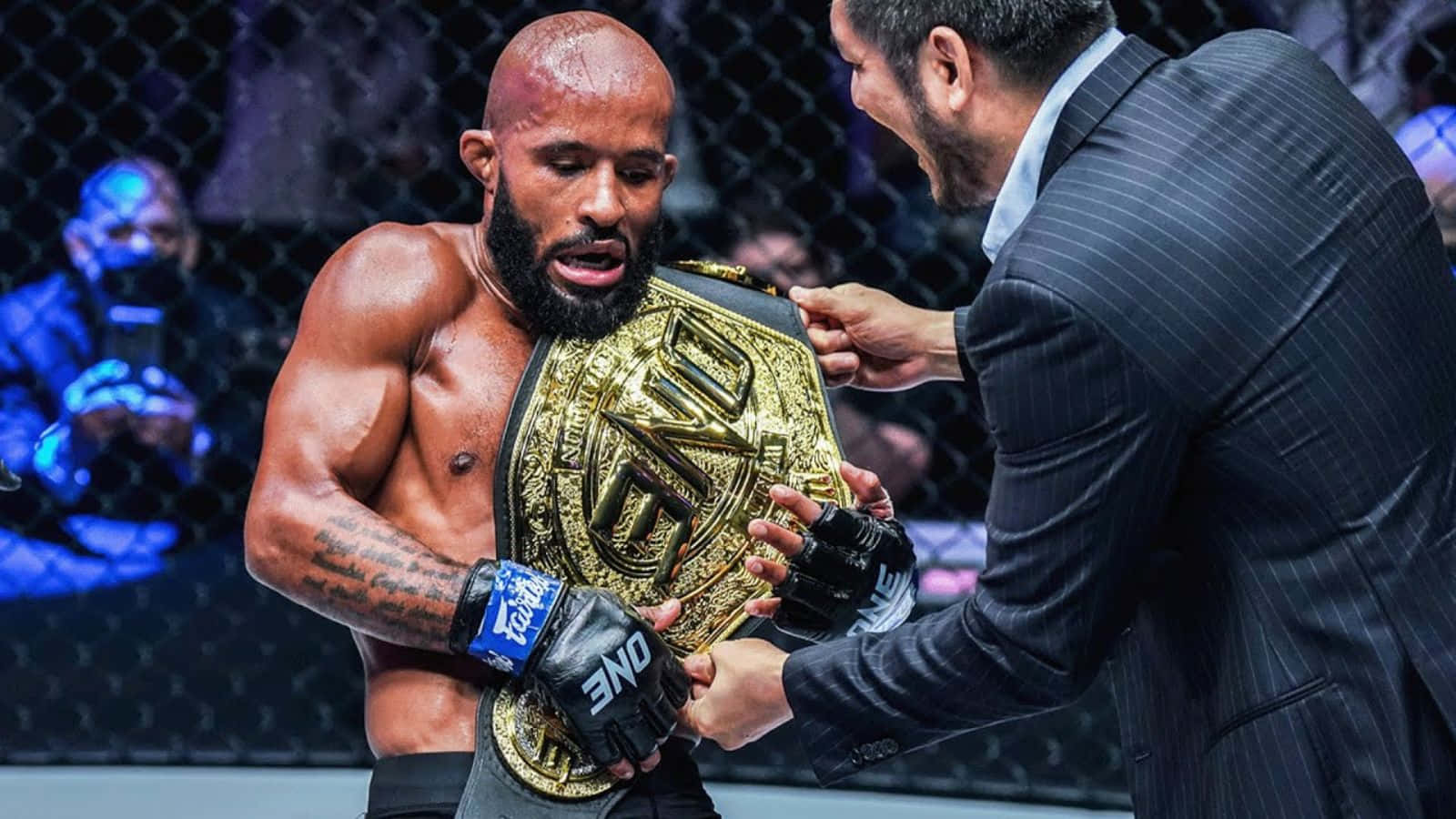 1600x900 Download Demetrious Johnson One Flyweight Champion Belt Wallpaper