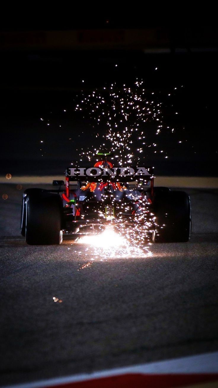 736x1308 Formula 1