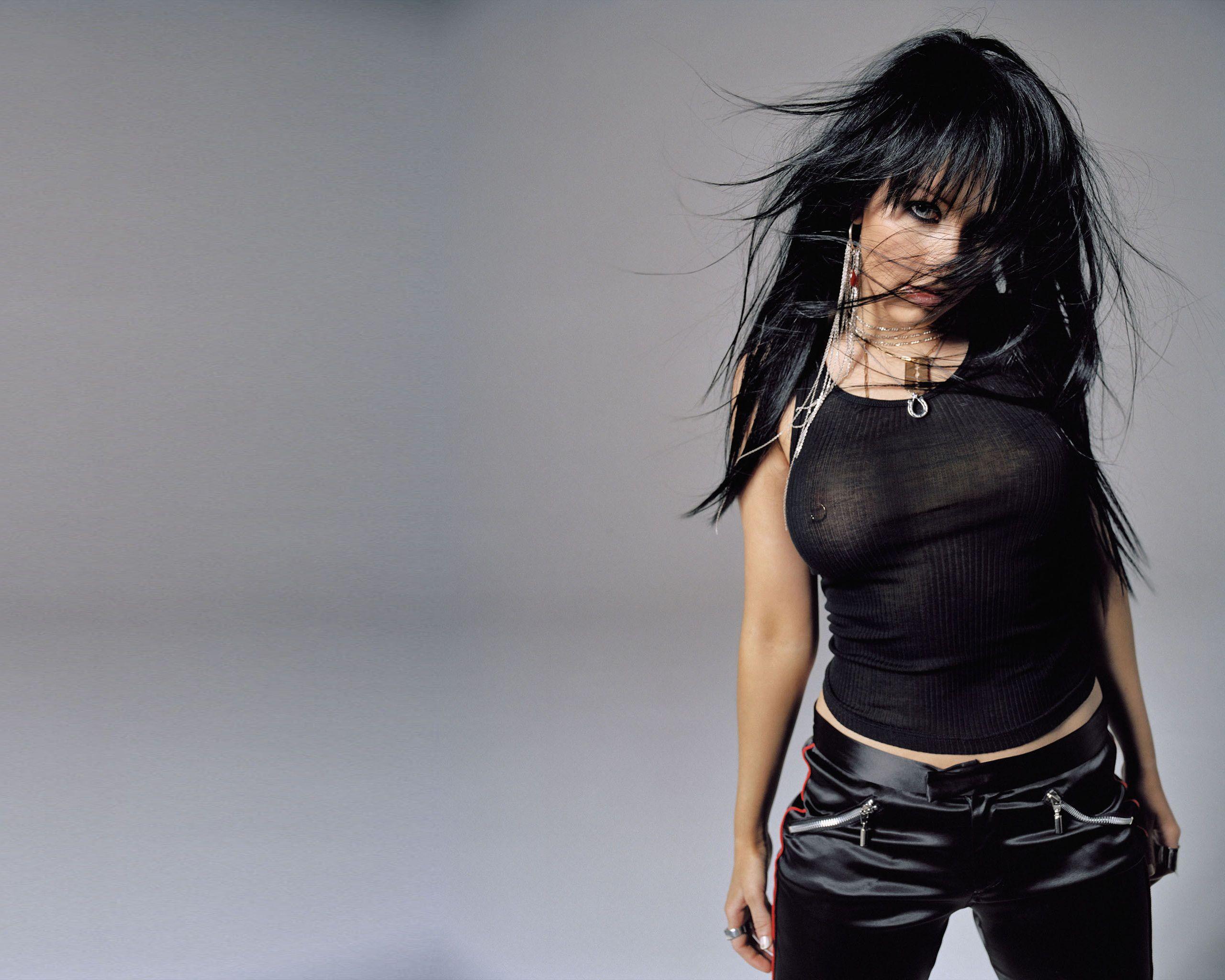 2560x2048 Wallpaper Christina Aguilera Music female Celebrities 2560x2048