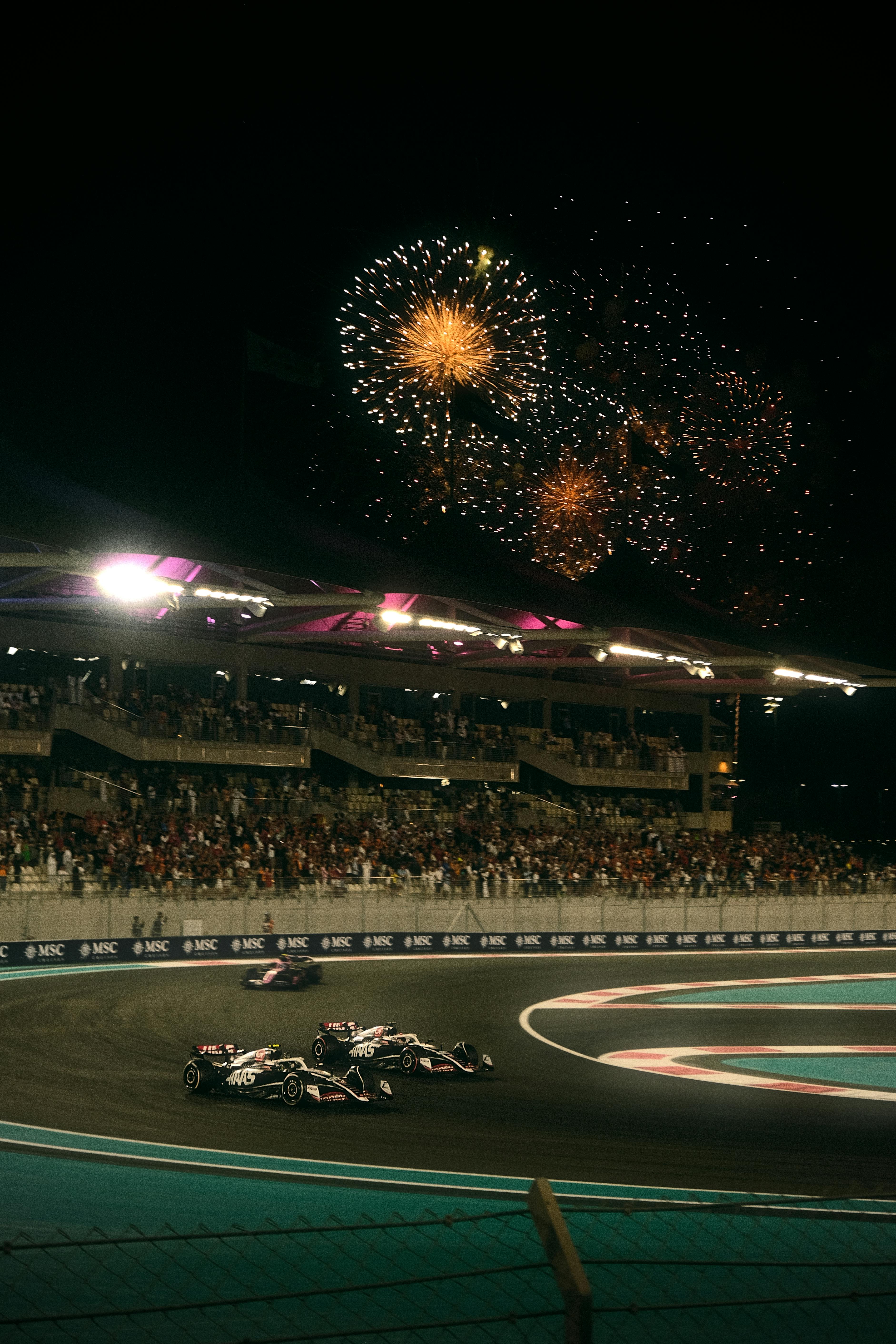 3765x5648 Yas Marina Circuit Photo, Download The BEST Free Yas Marina Circuit & HD Image