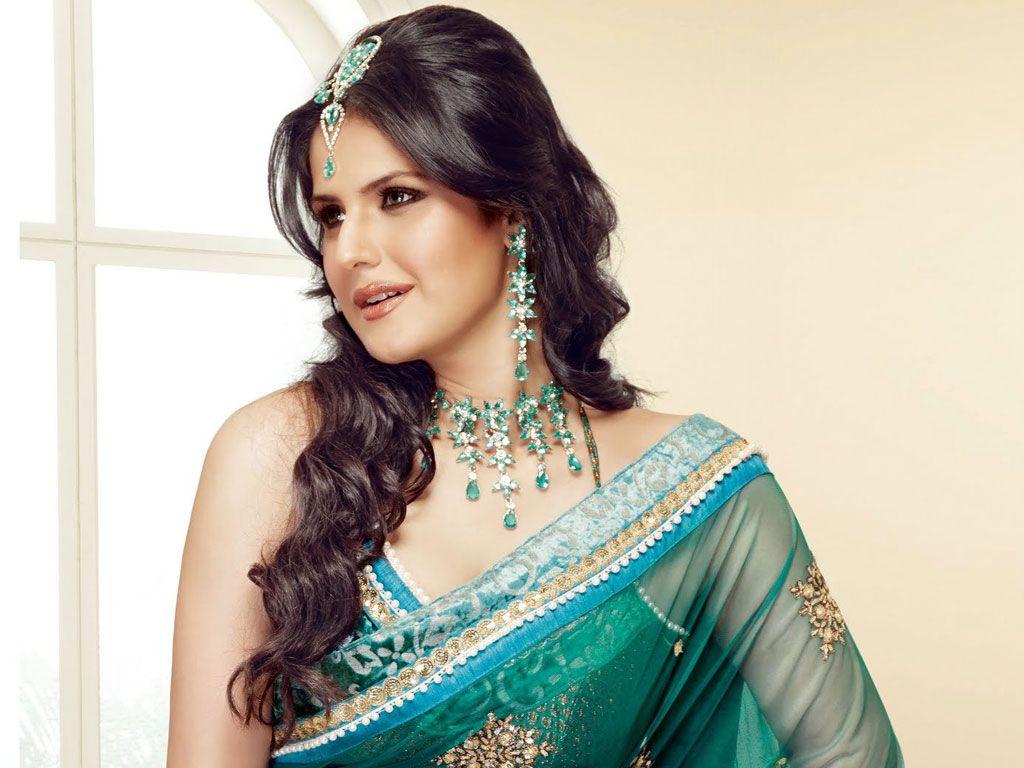 1024x768 Zarine Khan Best Wallpaper 17109