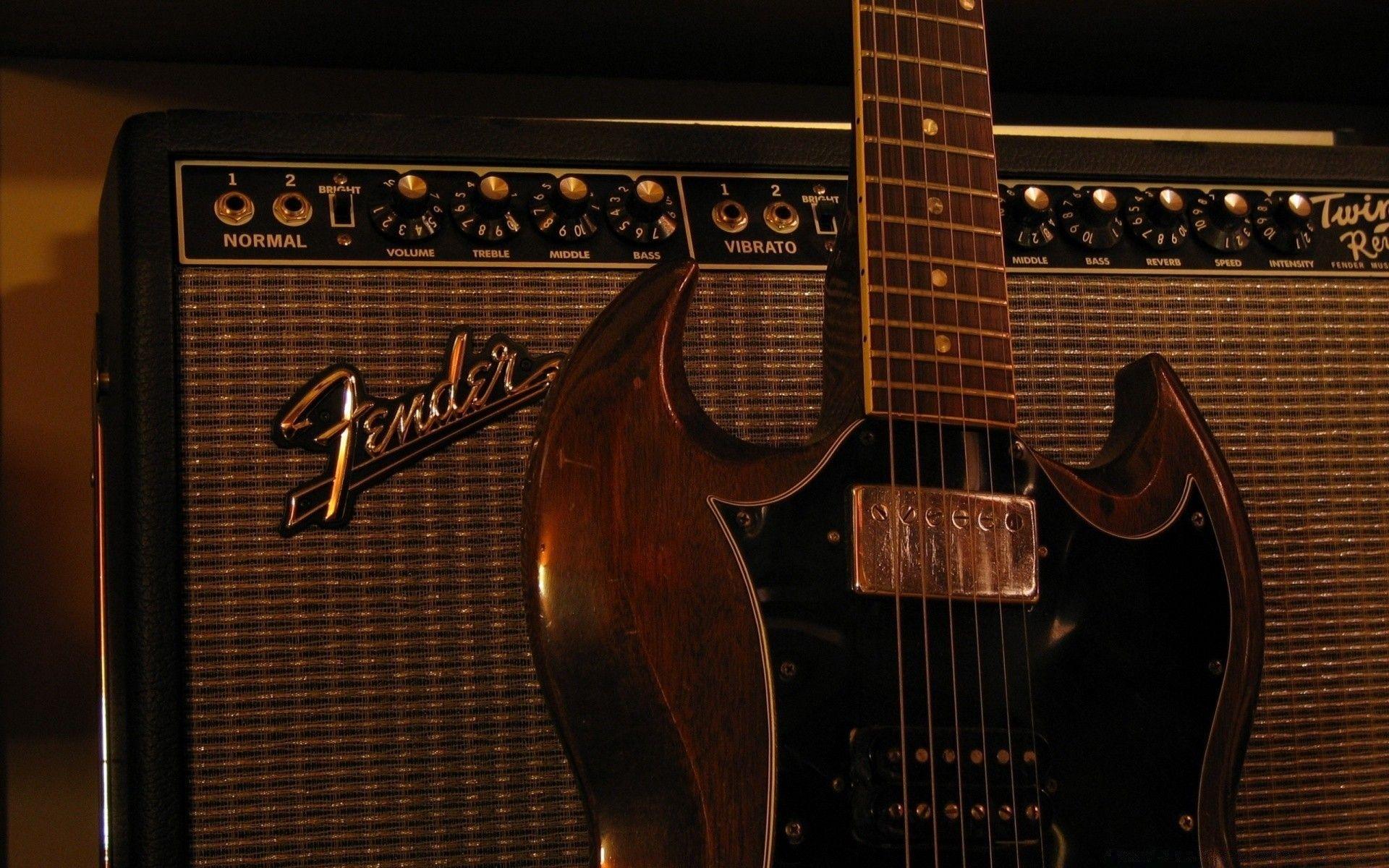 1920x1200 Fender Amplifier