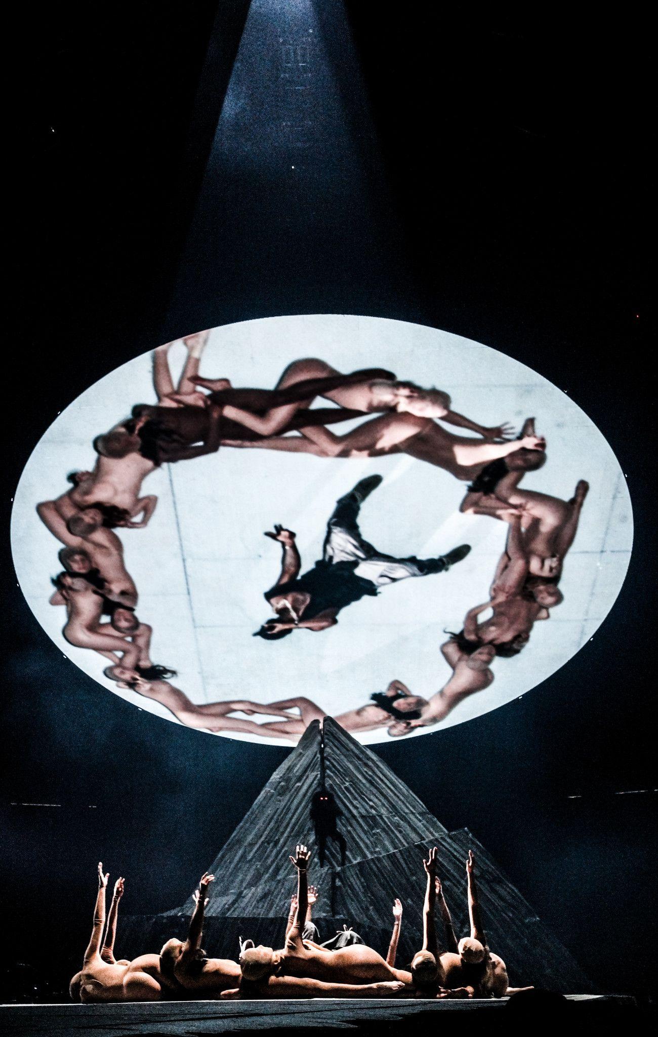 1300x2048 Hd Yeezus Tour Wallpaper [updated ] « Kanye West Forum