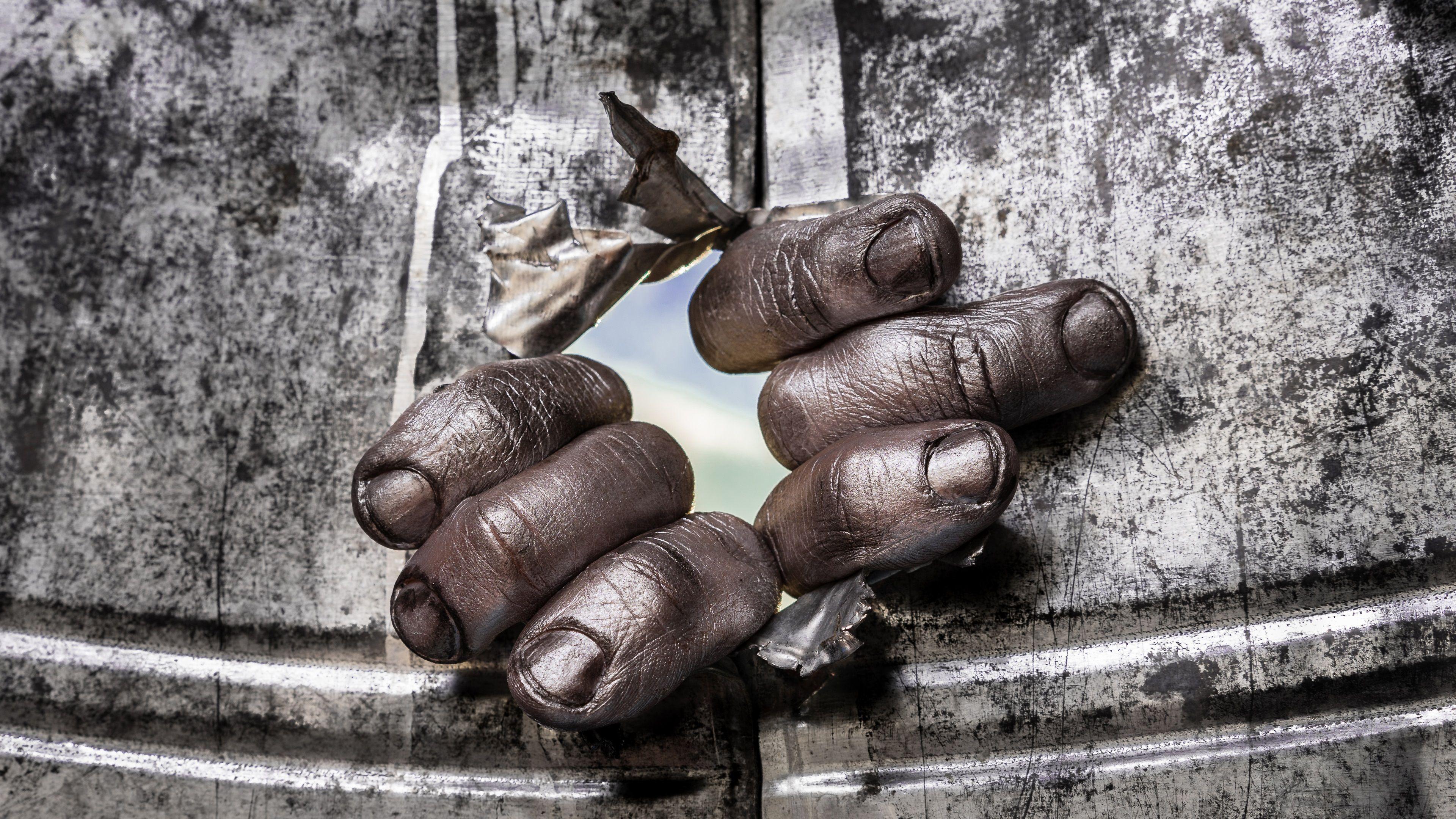 3840x2160 Wallpaper Fingers, broken wall 3840x2160 UHD 4K Picture, Image