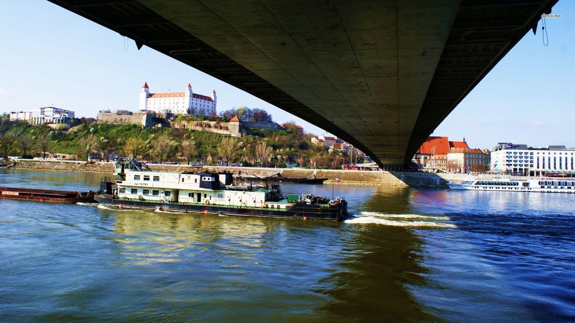 1920x1080 Bratislava Castle wallpaper wallpaper