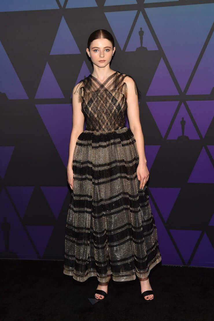 740x1112 Hot Picture Of Thomasin McKenzie Which Will Make You Forget